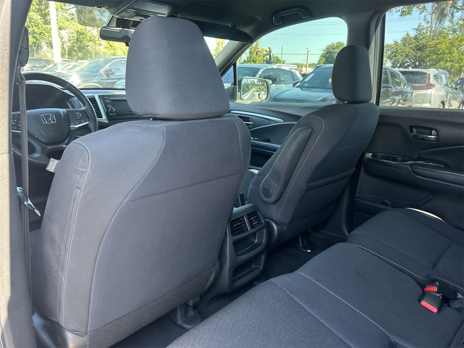 Thumbnail: 2019 Honda Passport - 14