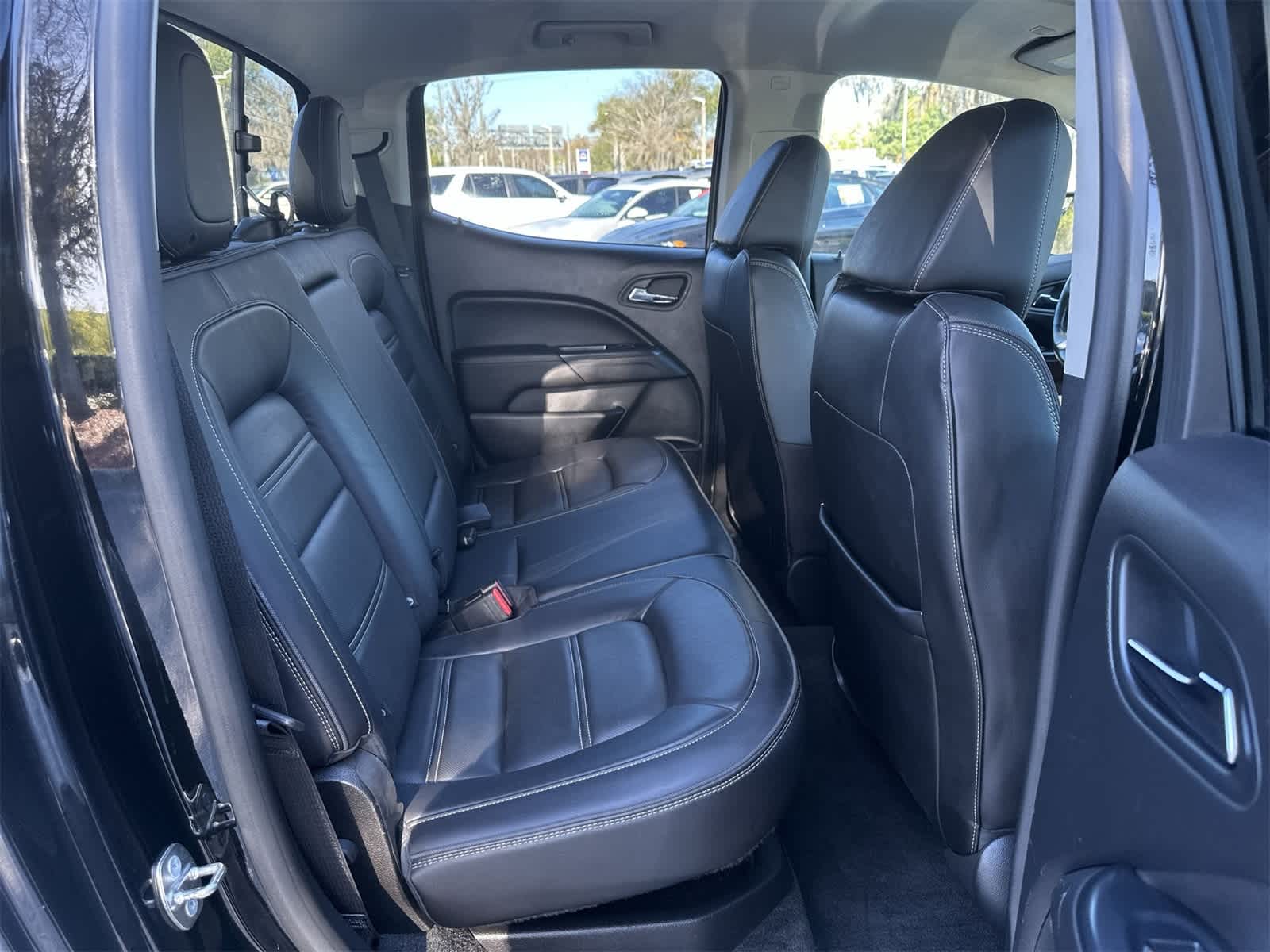 Thumbnail: 2018 GMC Canyon - 17