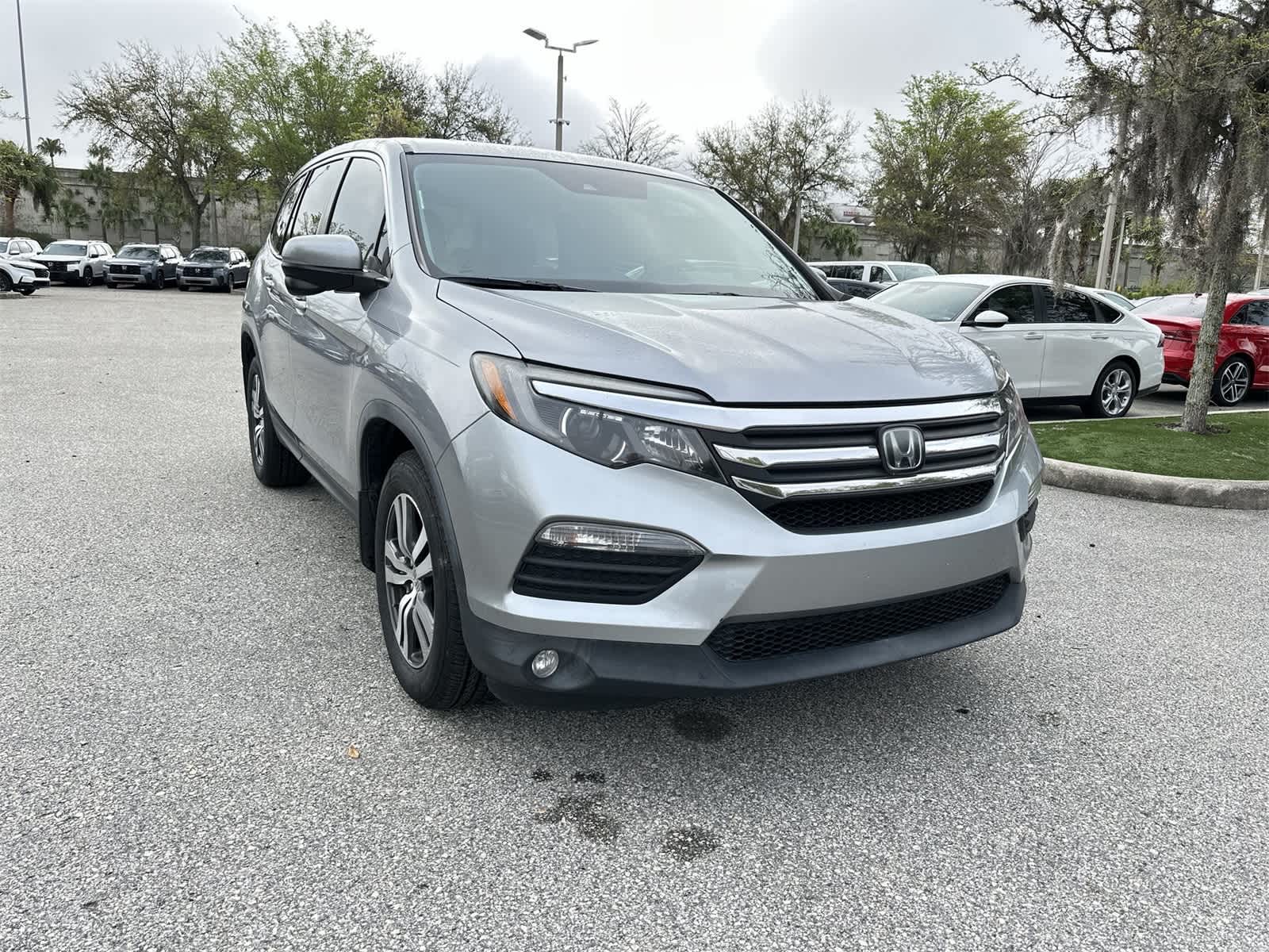 Thumbnail: 2018 Honda Pilot - 8