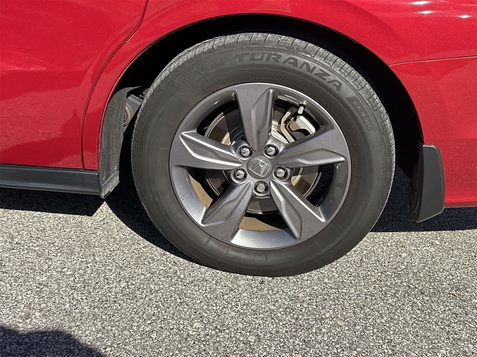 Thumbnail: 2023 Honda Odyssey - 20