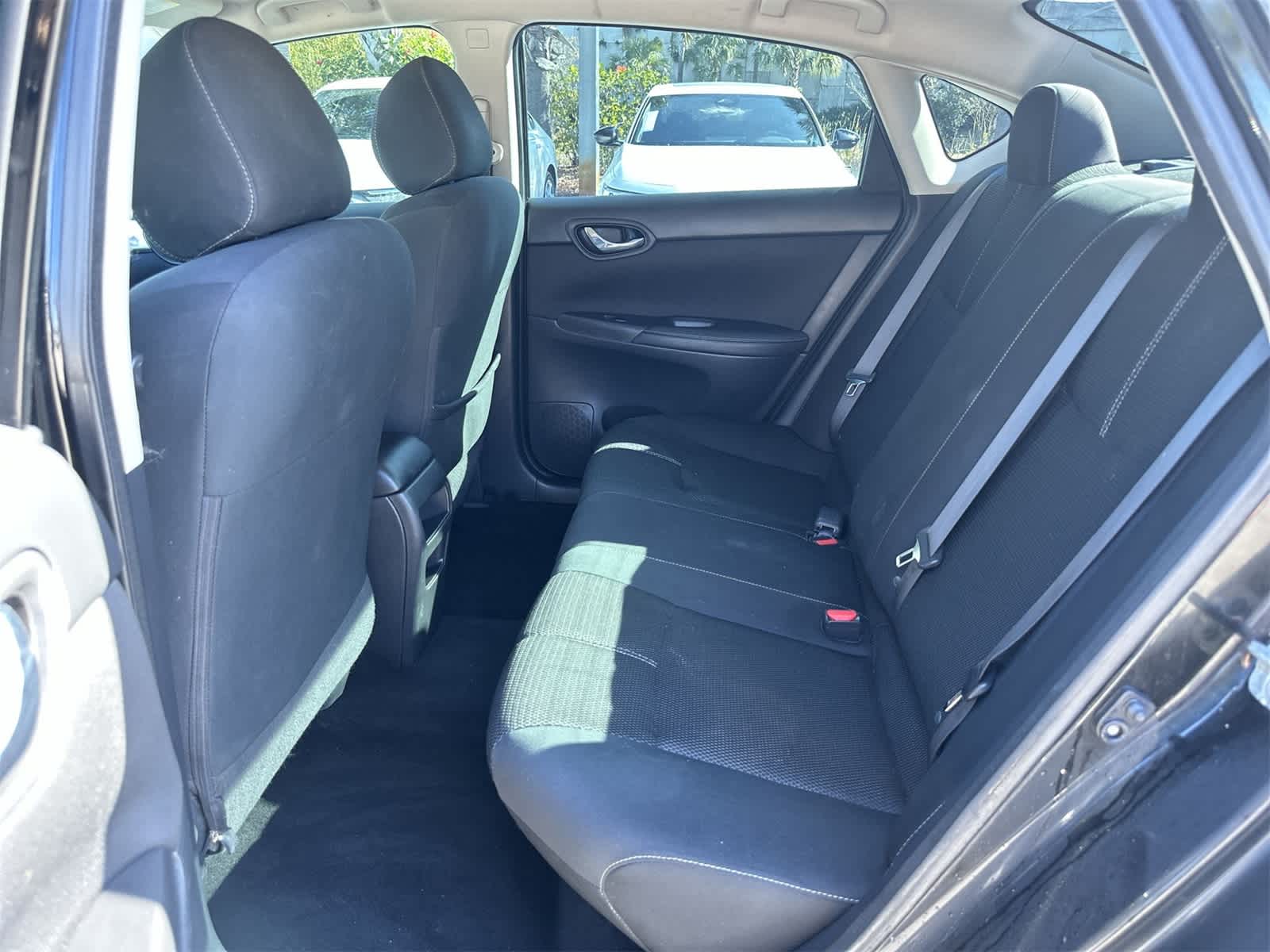 Thumbnail: 2018 Nissan Sentra - 15