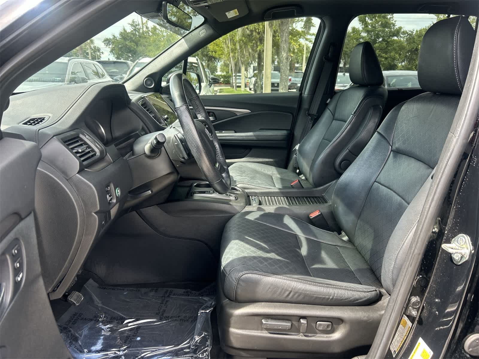 Thumbnail: 2019 Honda Passport - 13