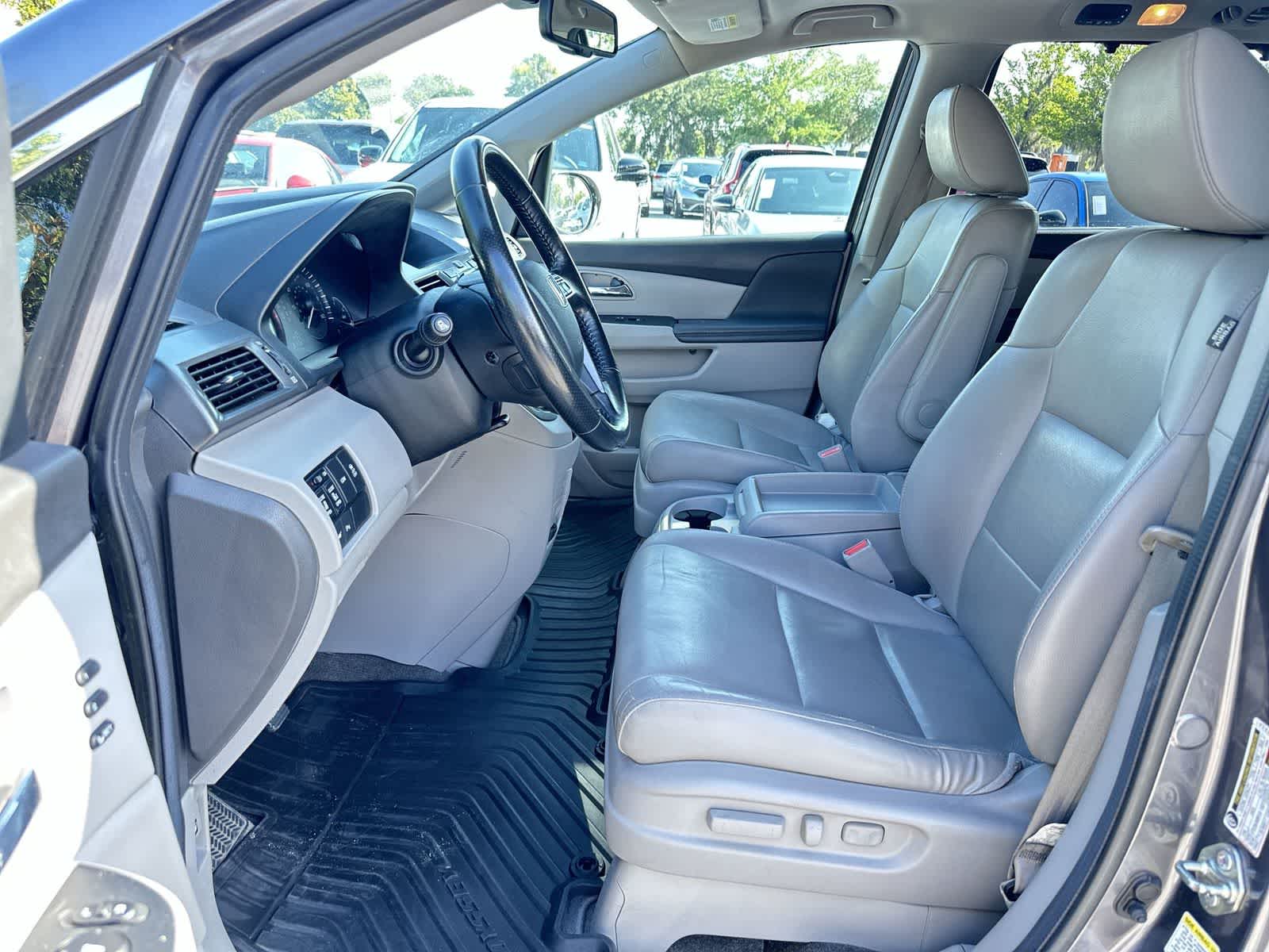 Thumbnail: 2014 Honda Odyssey - 13
