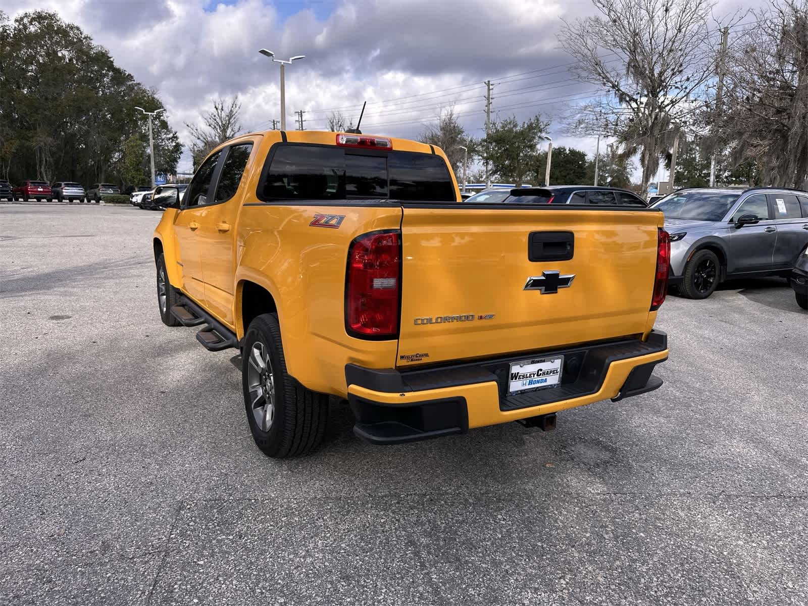 Thumbnail: 2018 Chevrolet Colorado - 4