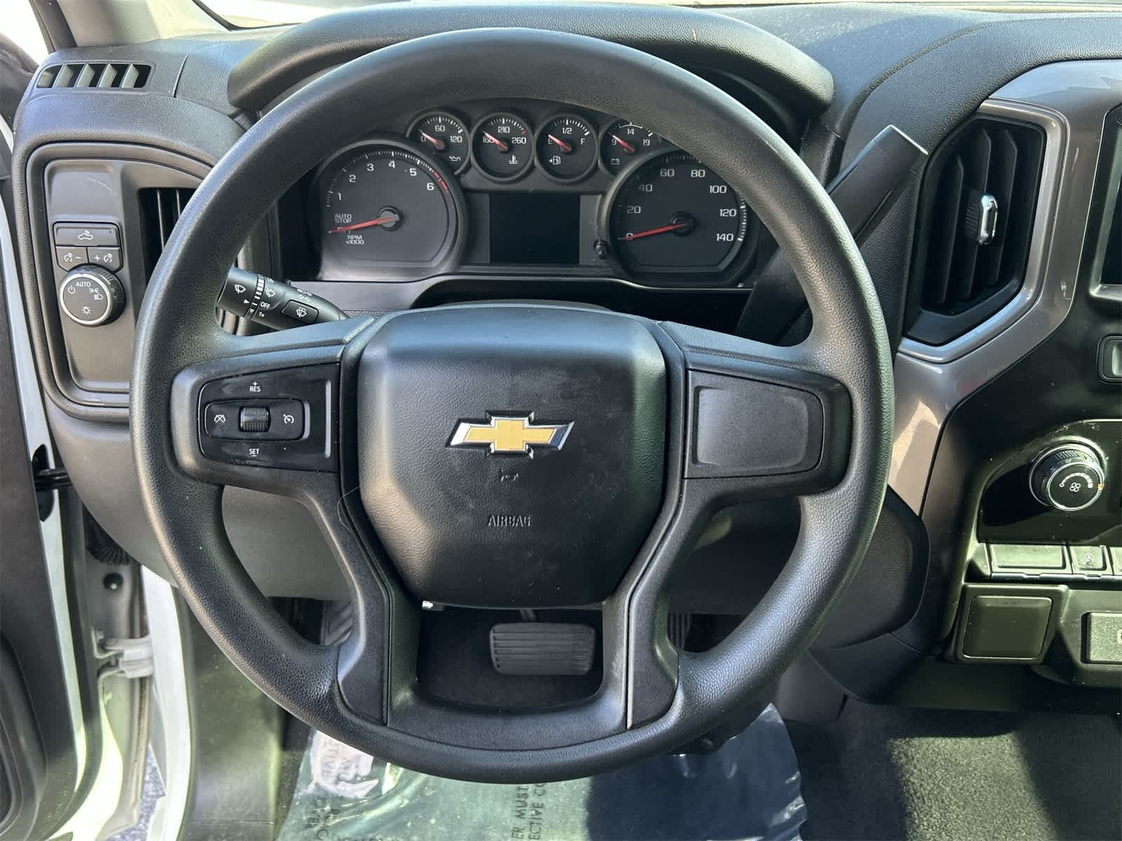 Thumbnail: 2020 Chevrolet Silverado 1500 - 18