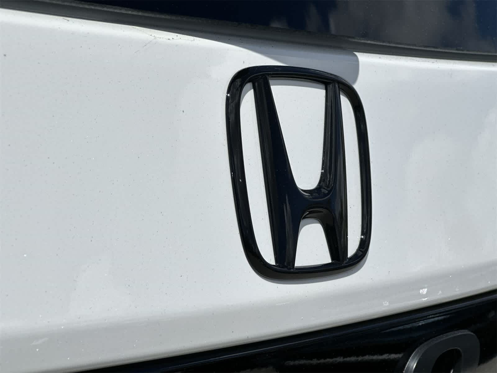 Thumbnail: 2026 Honda Pilot - 10