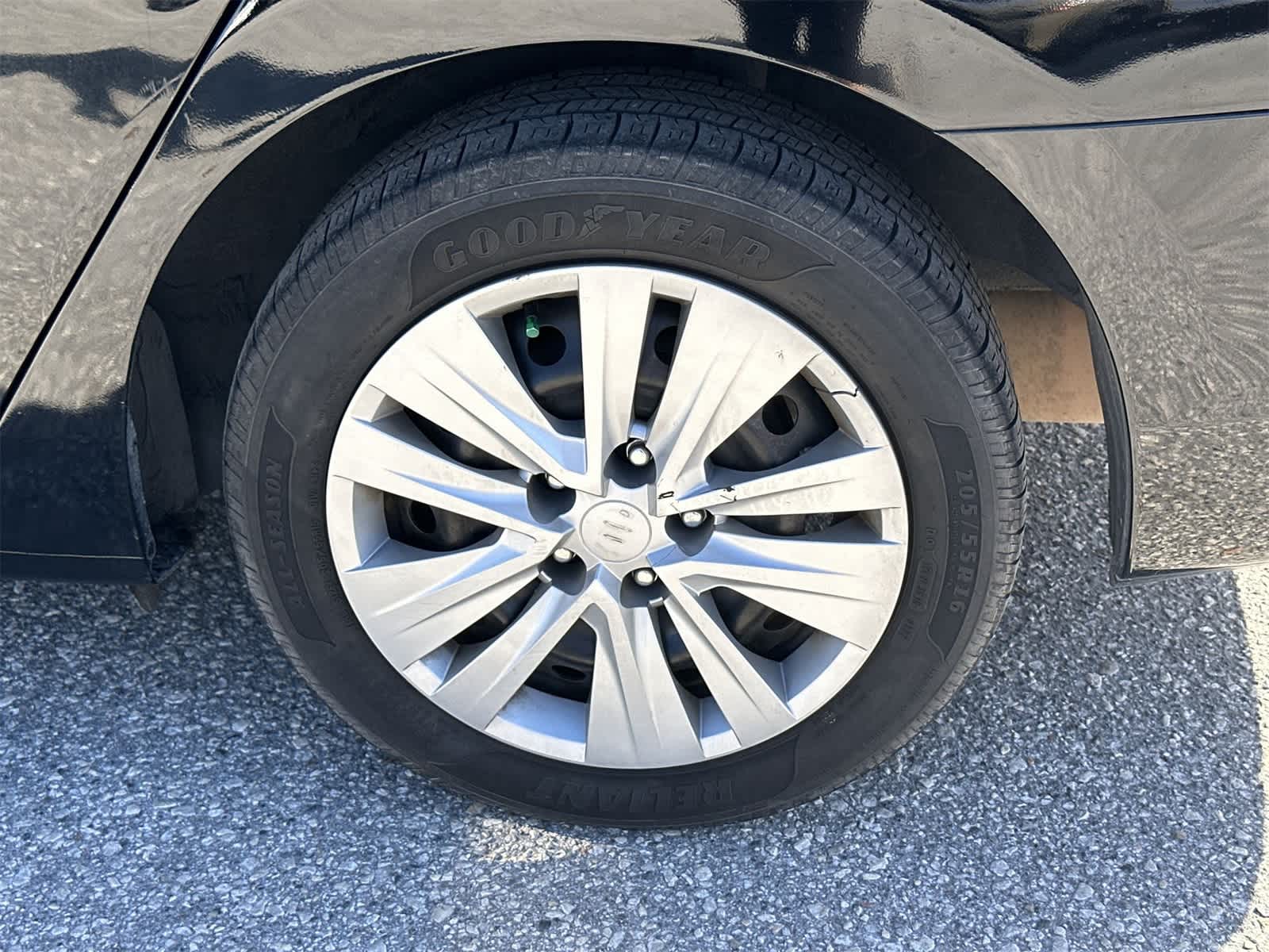 Thumbnail: 2018 Nissan Sentra - 12