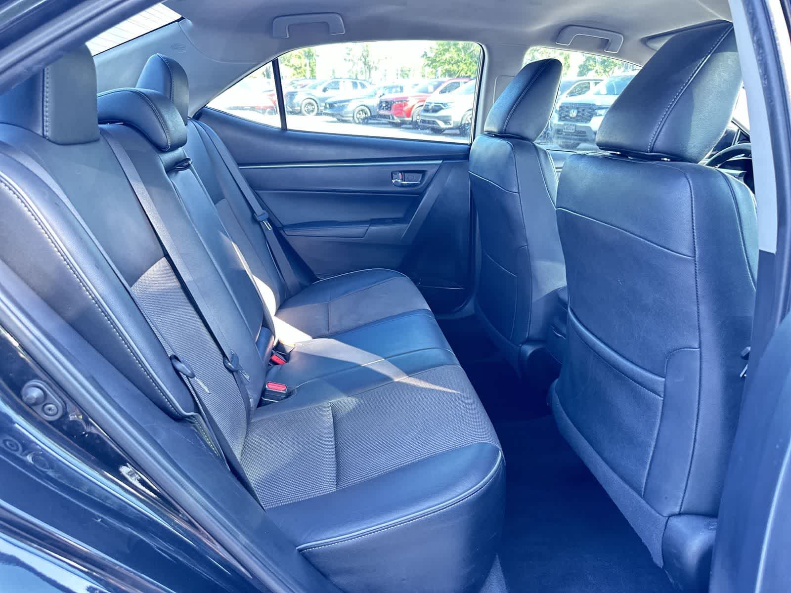 Thumbnail: 2016 Toyota Corolla - 16