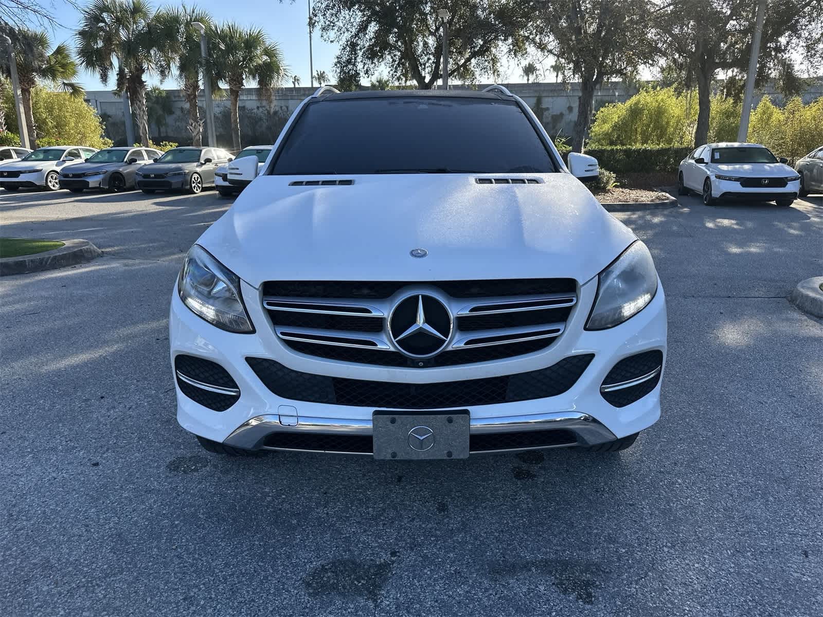 Thumbnail: 2016 Mercedes-Benz GLE - 9