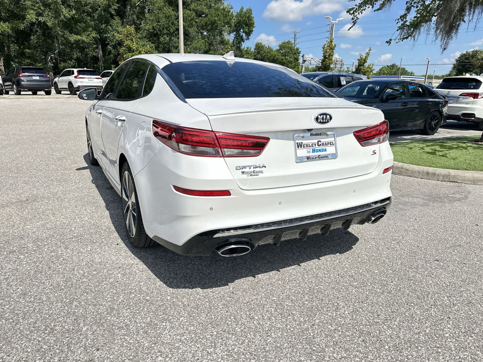 Thumbnail: 2019 Kia Optima - 4