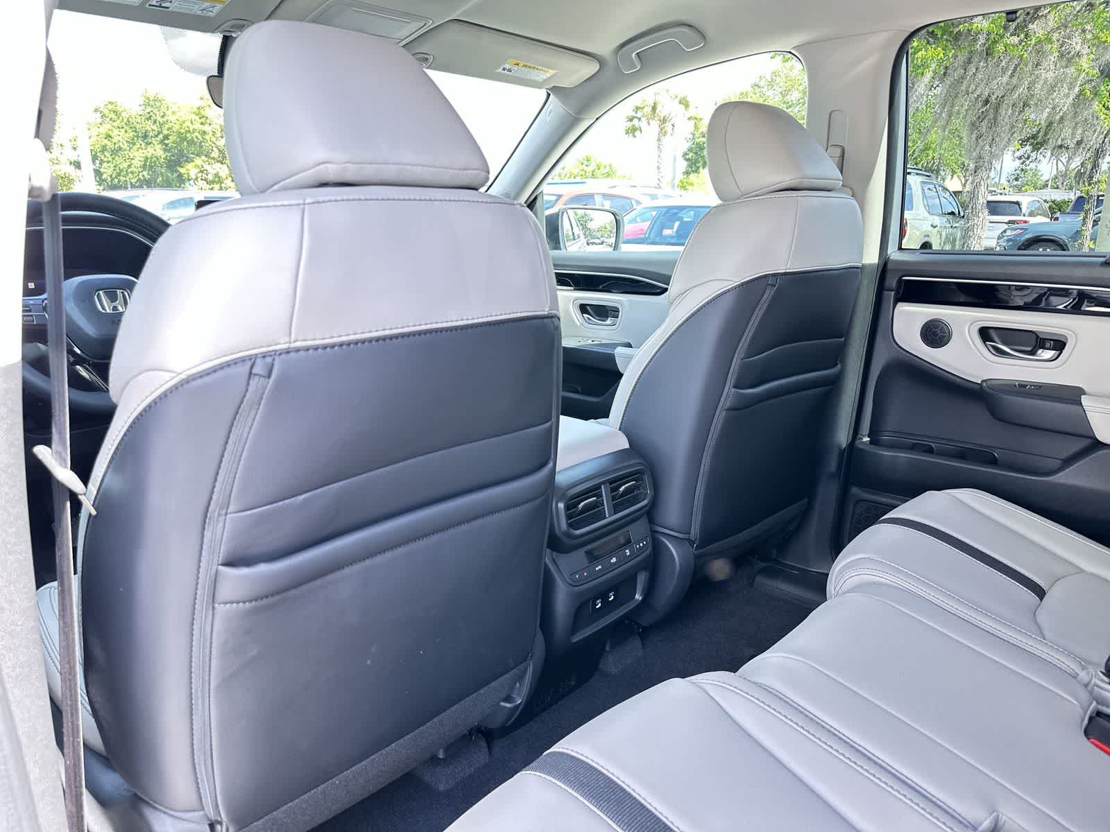 Thumbnail: 2026 Honda Pilot - 14