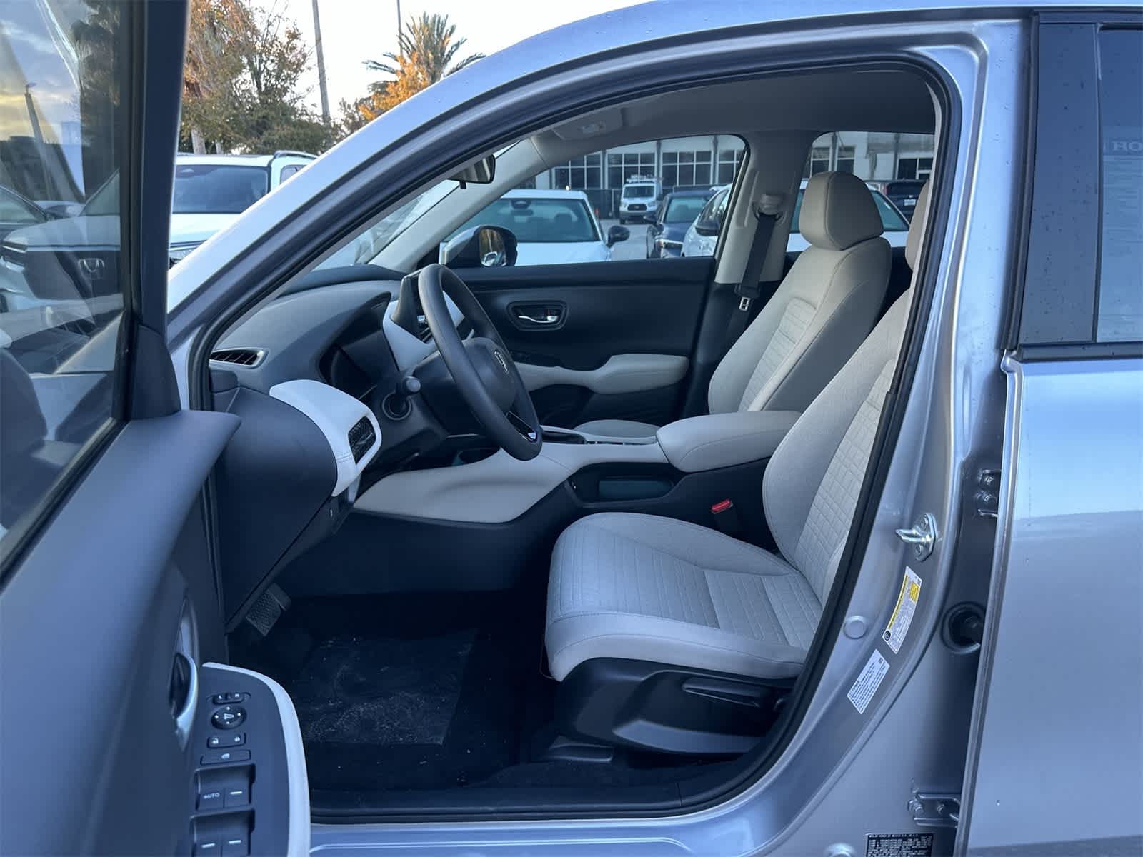 Thumbnail: 2026 Honda HR-V - 2