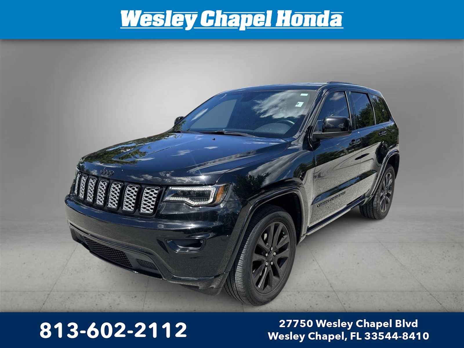 Thumbnail: 2017 Jeep Grand Cherokee - 1