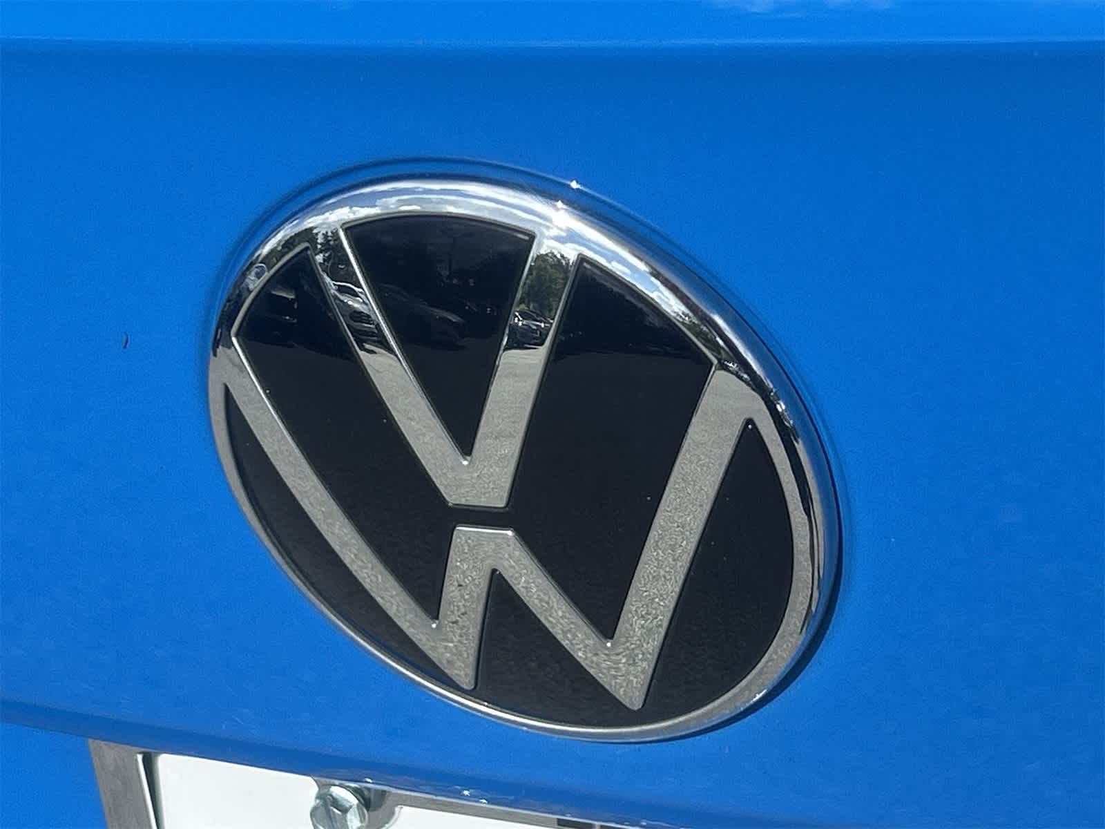 Thumbnail: 2022 Volkswagen Taos - 10