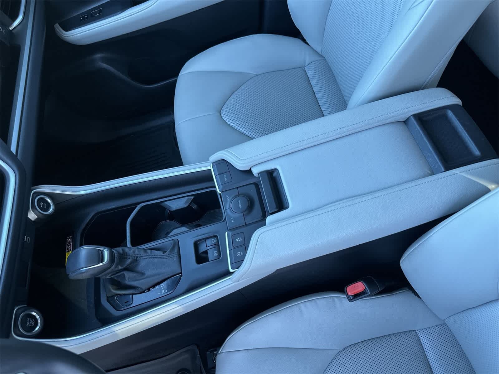 Thumbnail: 2024 Toyota Grand Highlander - 21