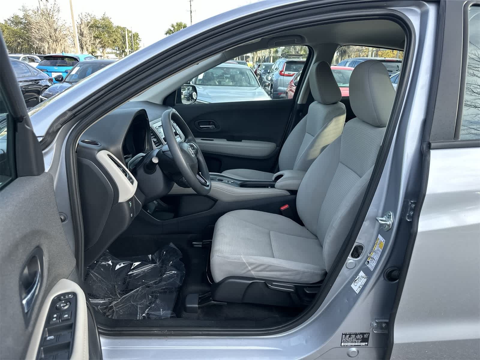 Thumbnail: 2022 Honda HR-V - 2