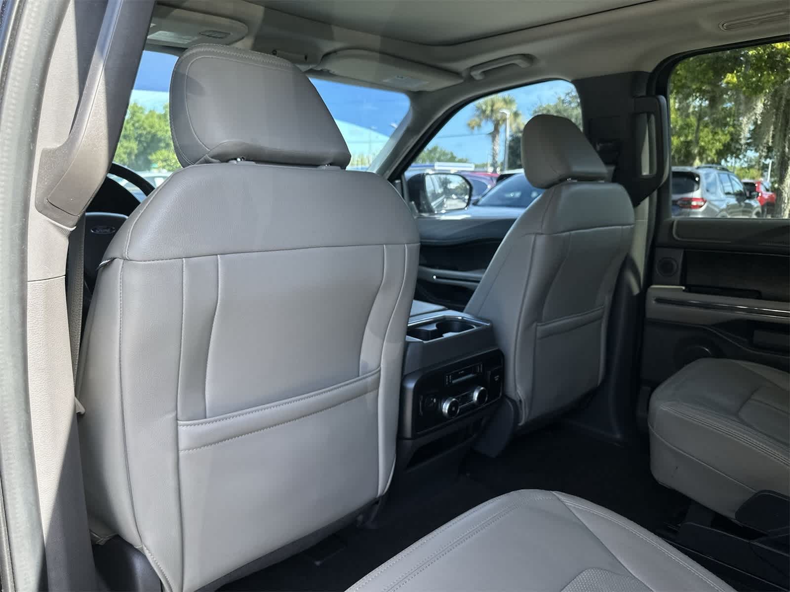 Thumbnail: 2021 Ford Expedition MAX - 14