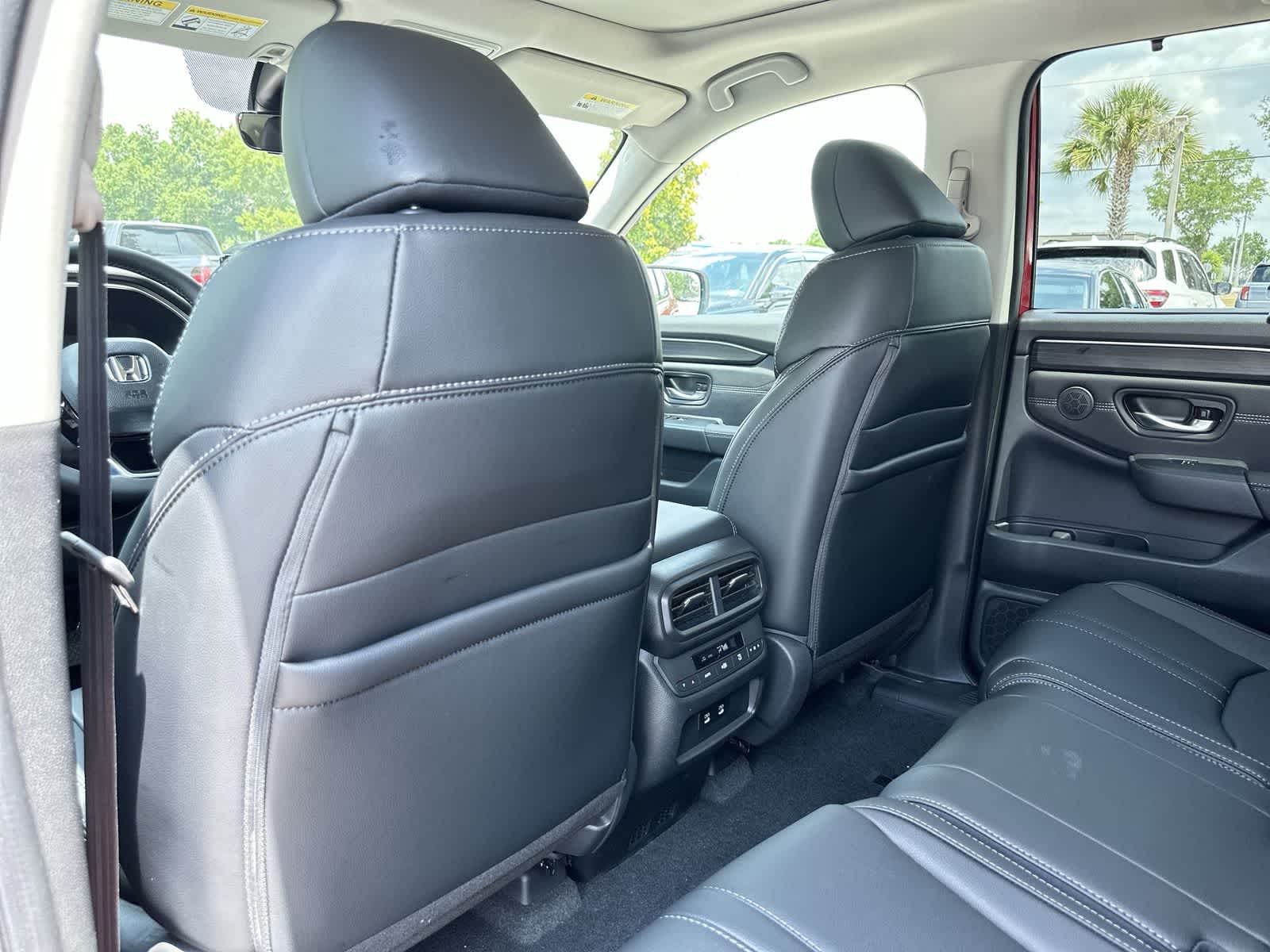 Thumbnail: 2026 Honda Pilot - 14