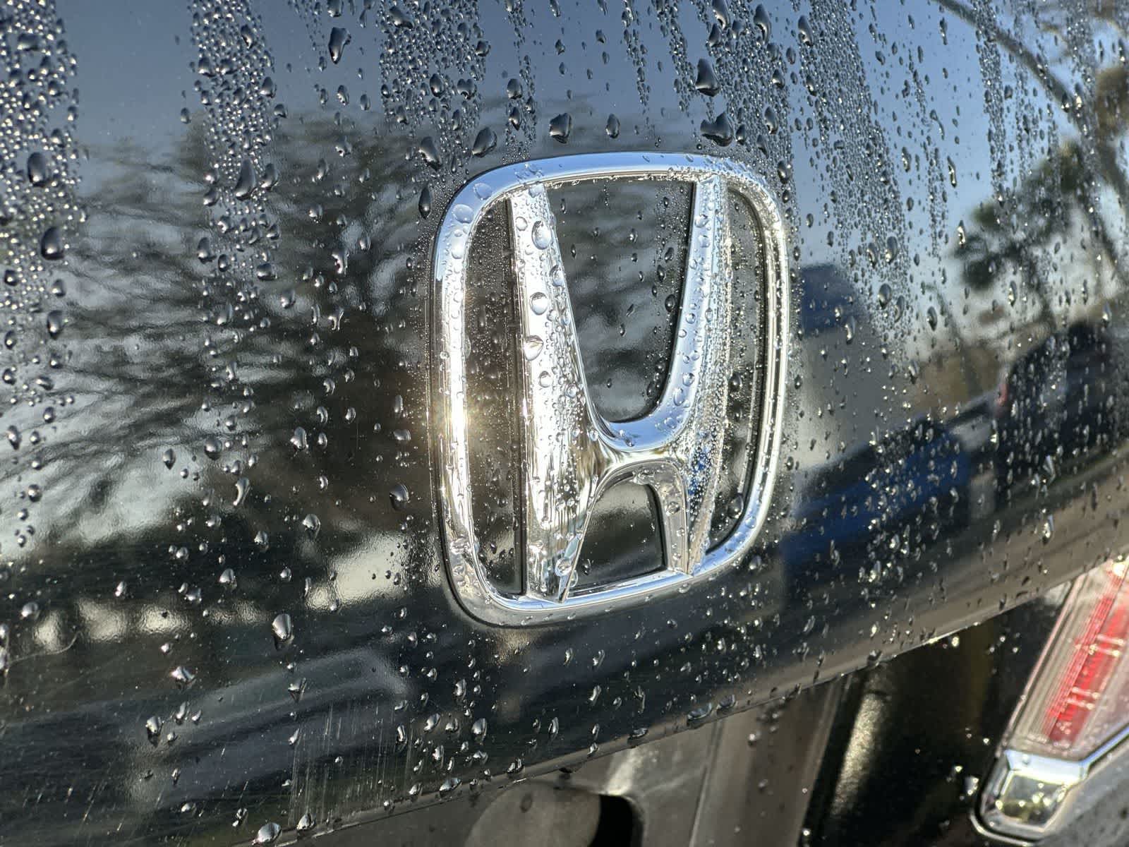 Thumbnail: 2012 Honda Accord - 10