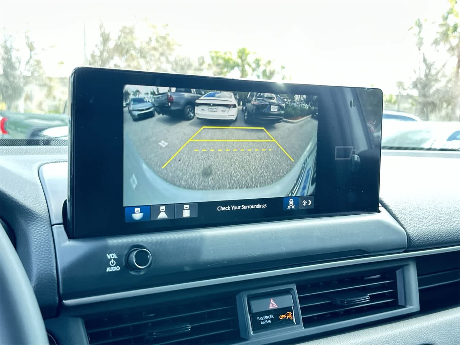 Thumbnail: 2026 Honda Pilot - 20