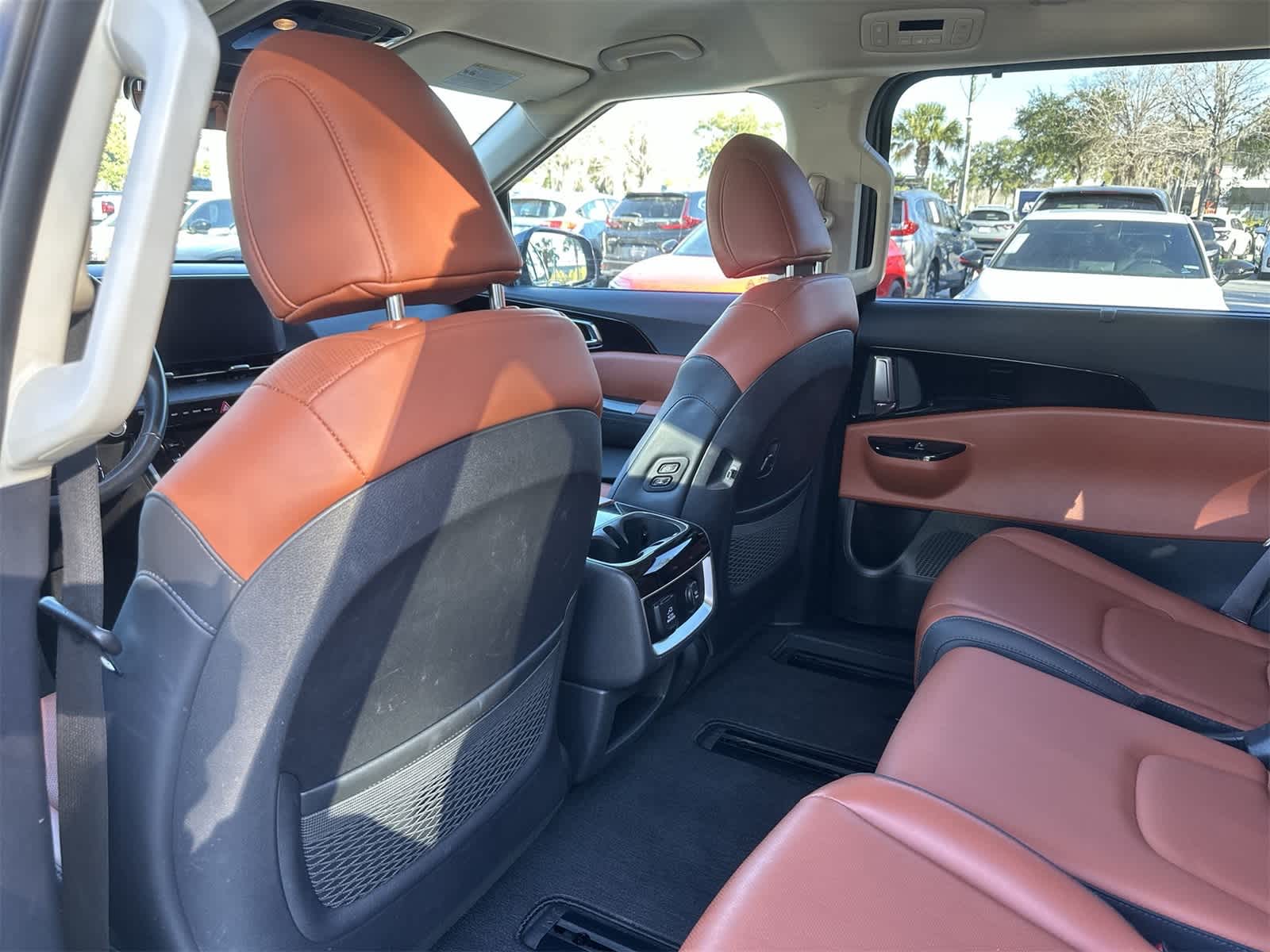 Thumbnail: 2024 Kia Carnival - 14