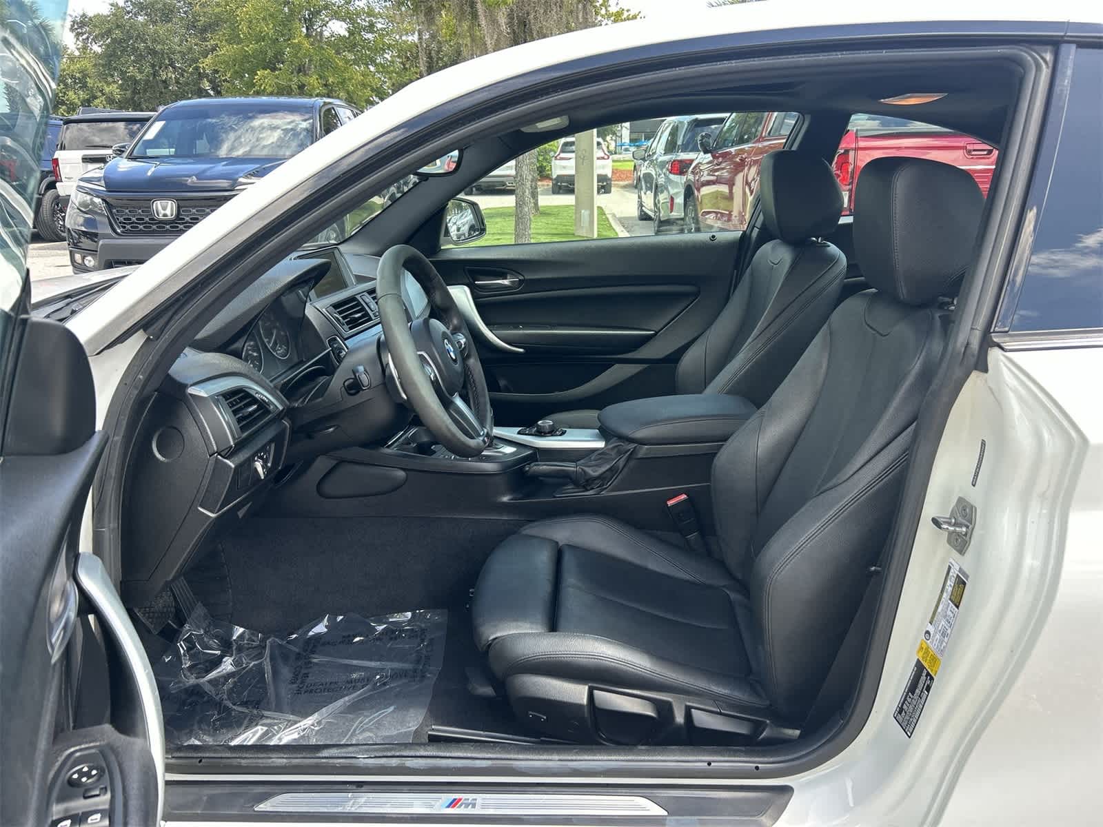 Thumbnail: 2016 BMW 2 Series - 2