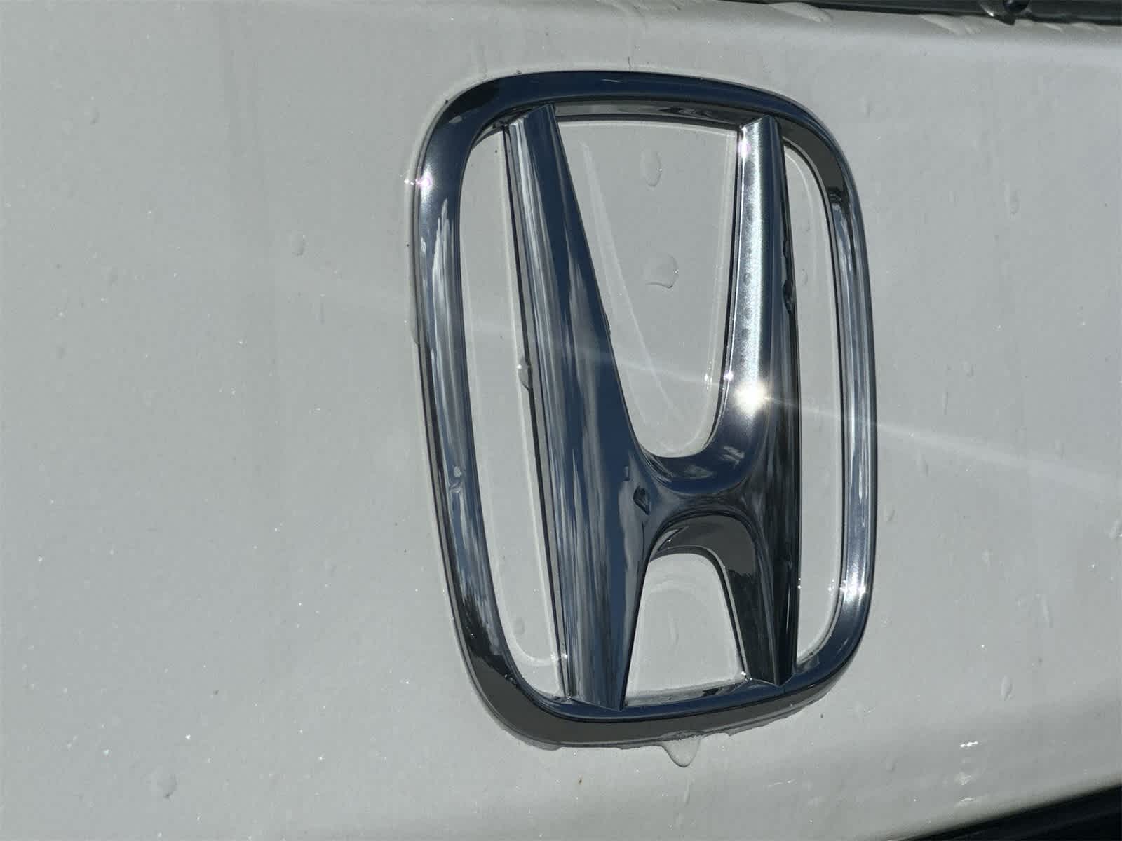Thumbnail: 2026 Honda Pilot - 10