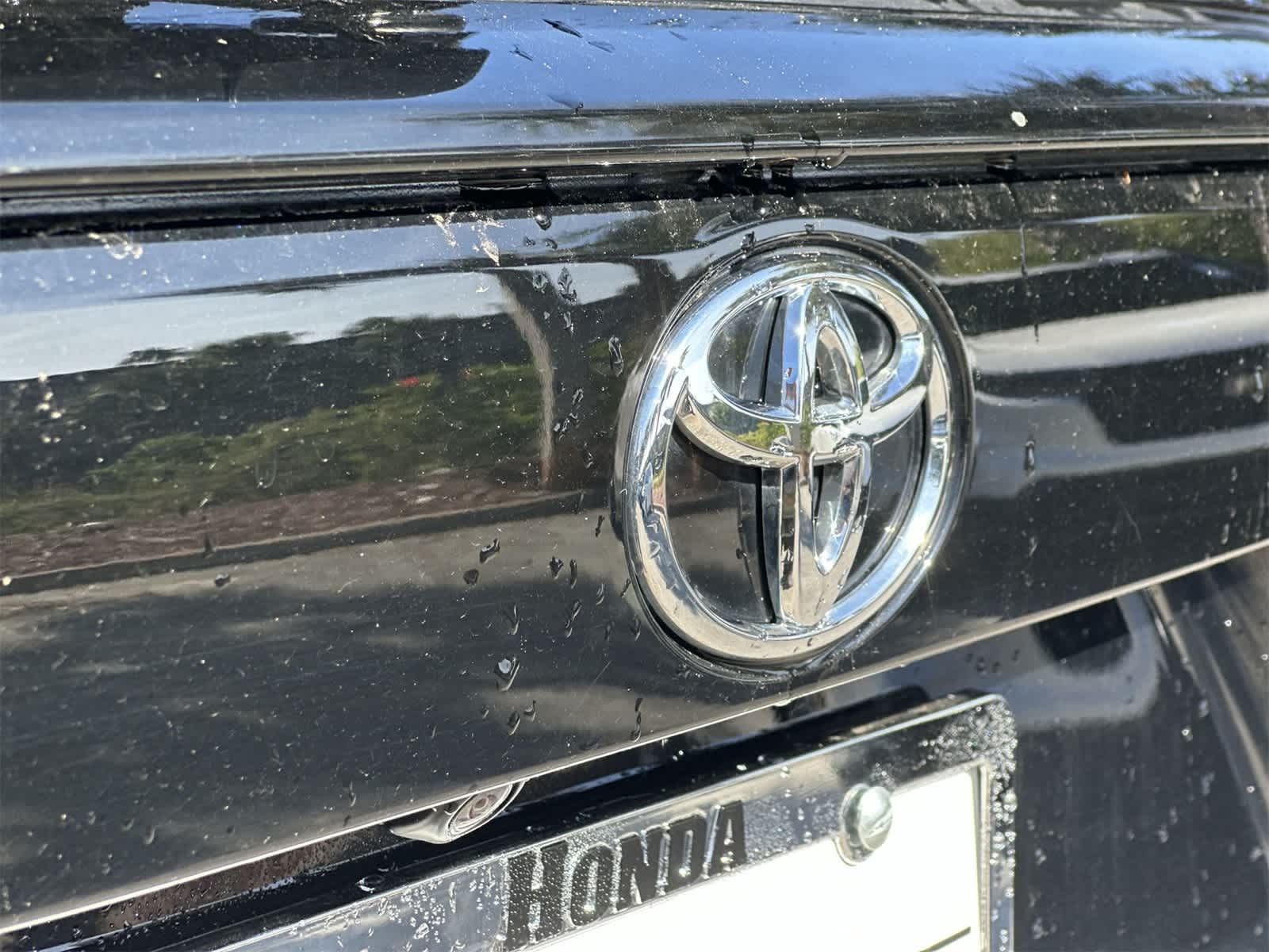 Thumbnail: 2023 Toyota RAV4 - 10