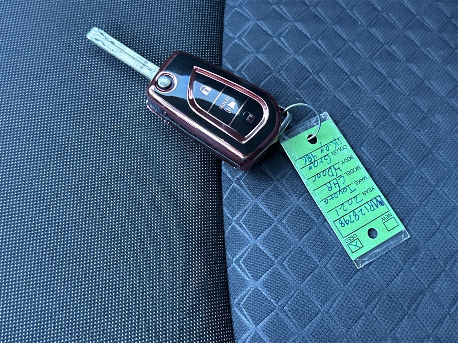 Thumbnail: 2021 Toyota C-HR - 22