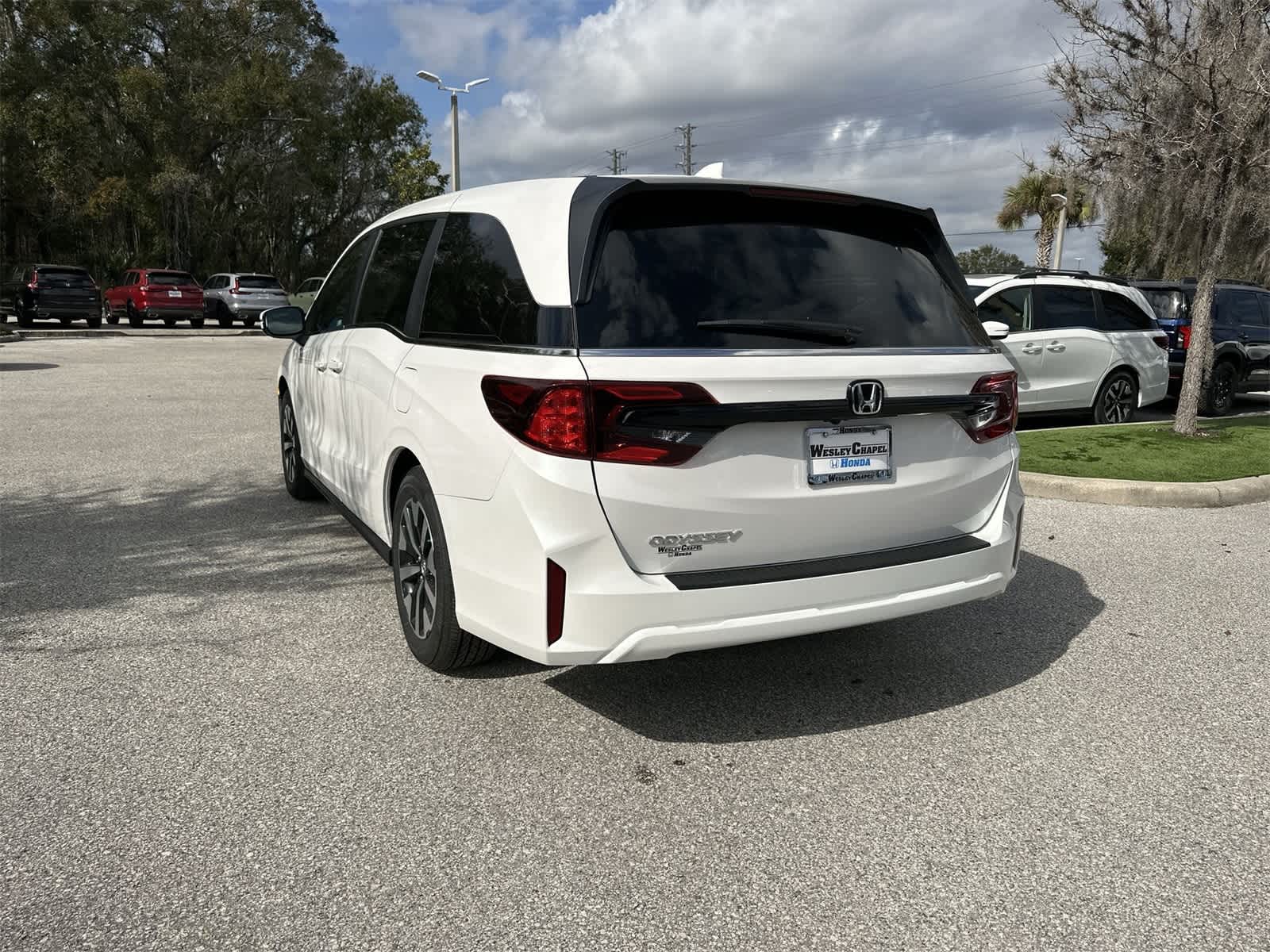 Thumbnail: 2026 Honda Odyssey - 4