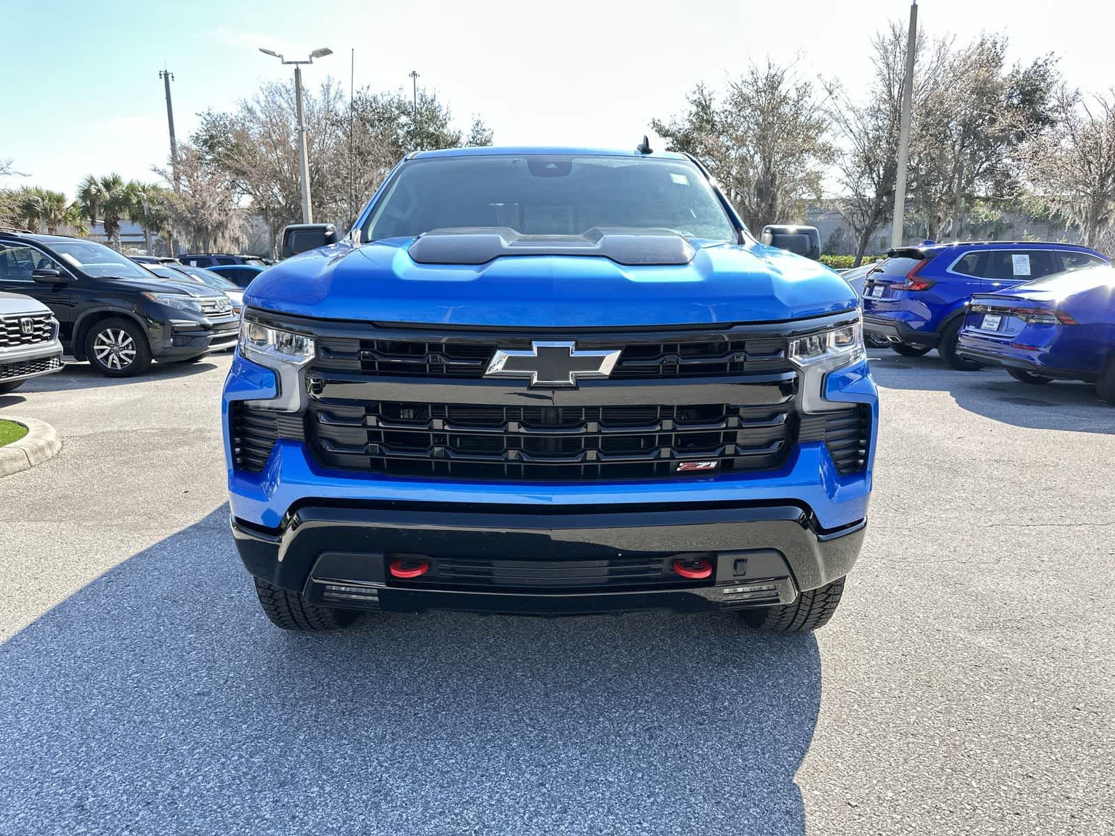 Thumbnail: 2025 Chevrolet Silverado 1500 - 9