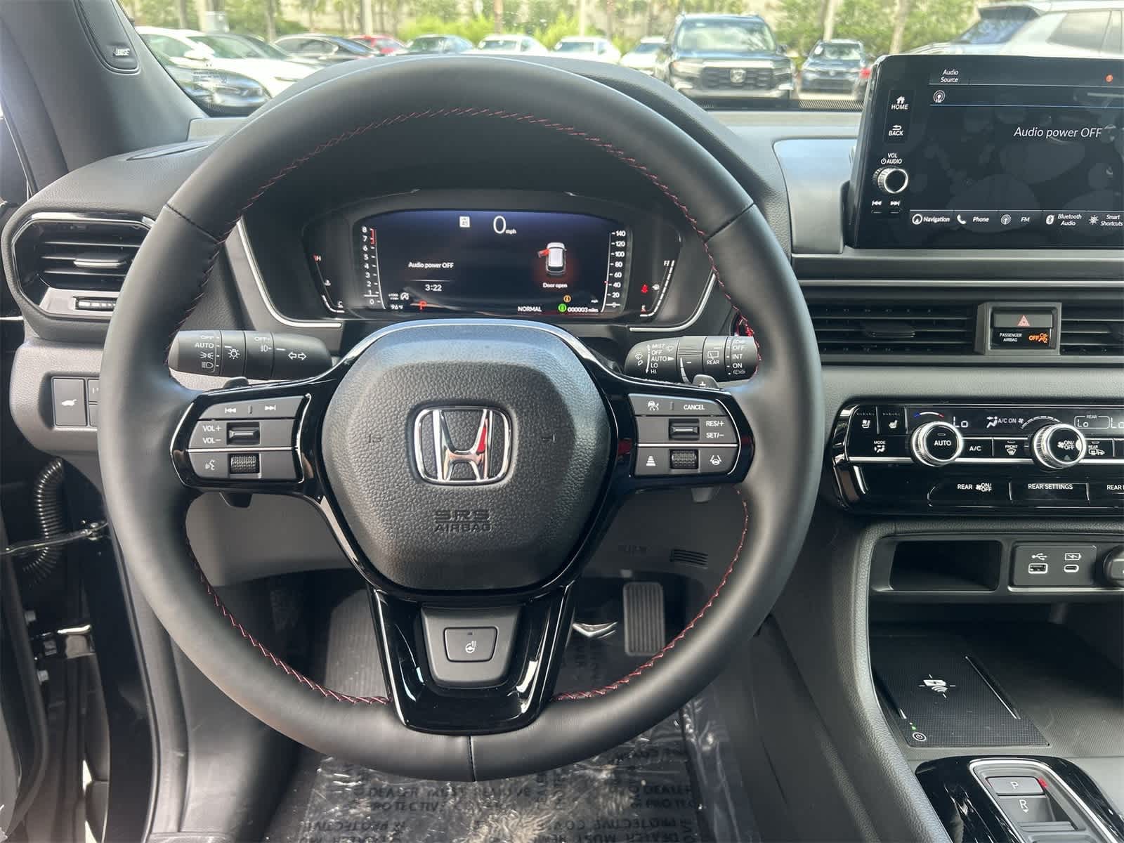 2025 Honda Pilot Black Edition 18