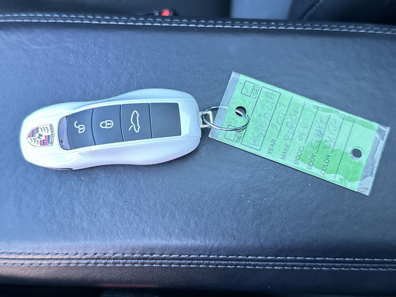 Thumbnail: 2017 Porsche 911 - 24