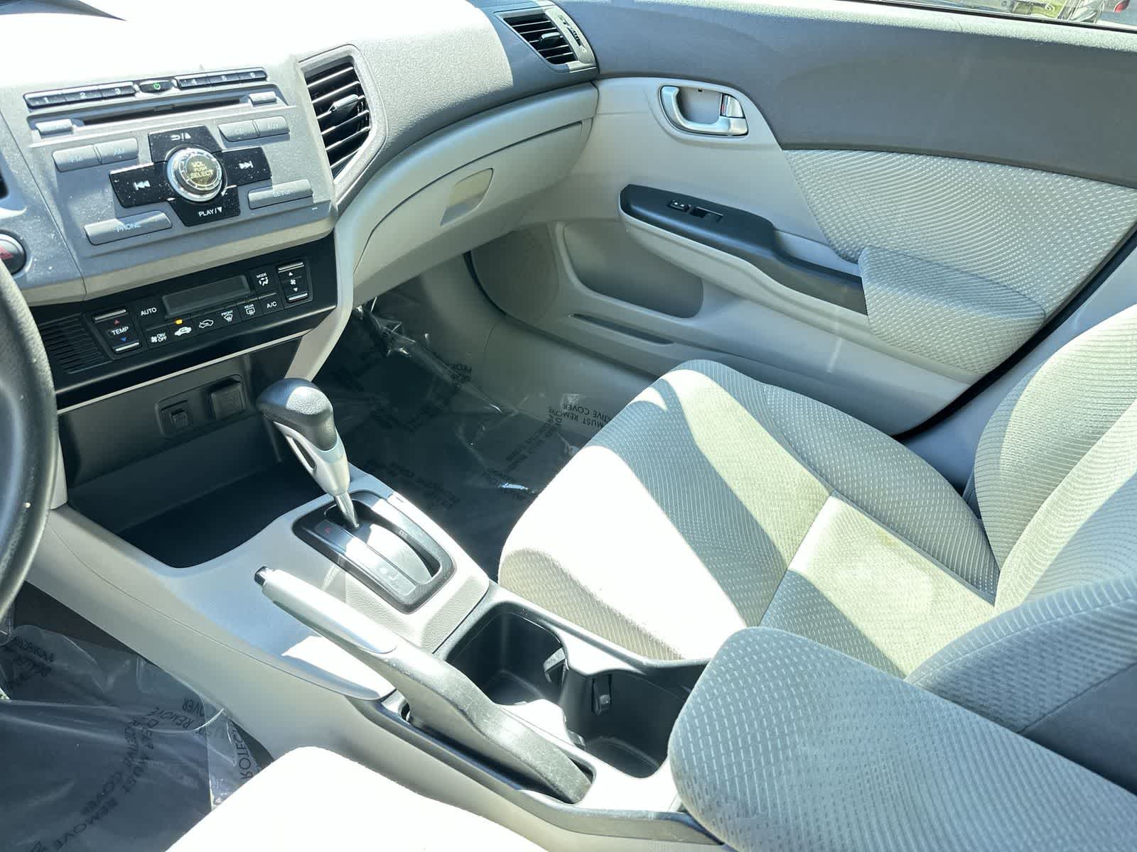 Thumbnail: 2012 Honda Civic - 19