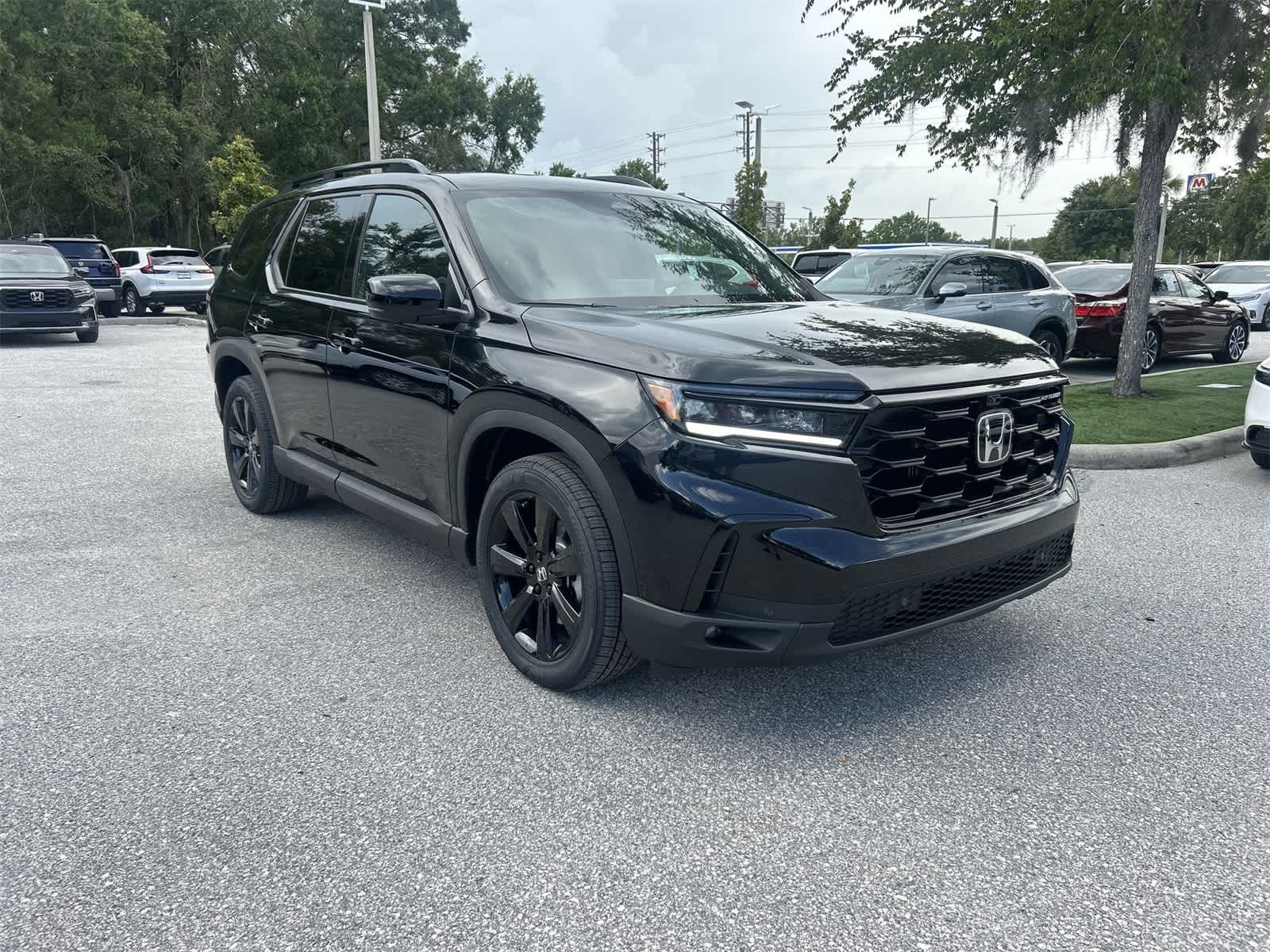 2025 Honda Pilot Black Edition 8