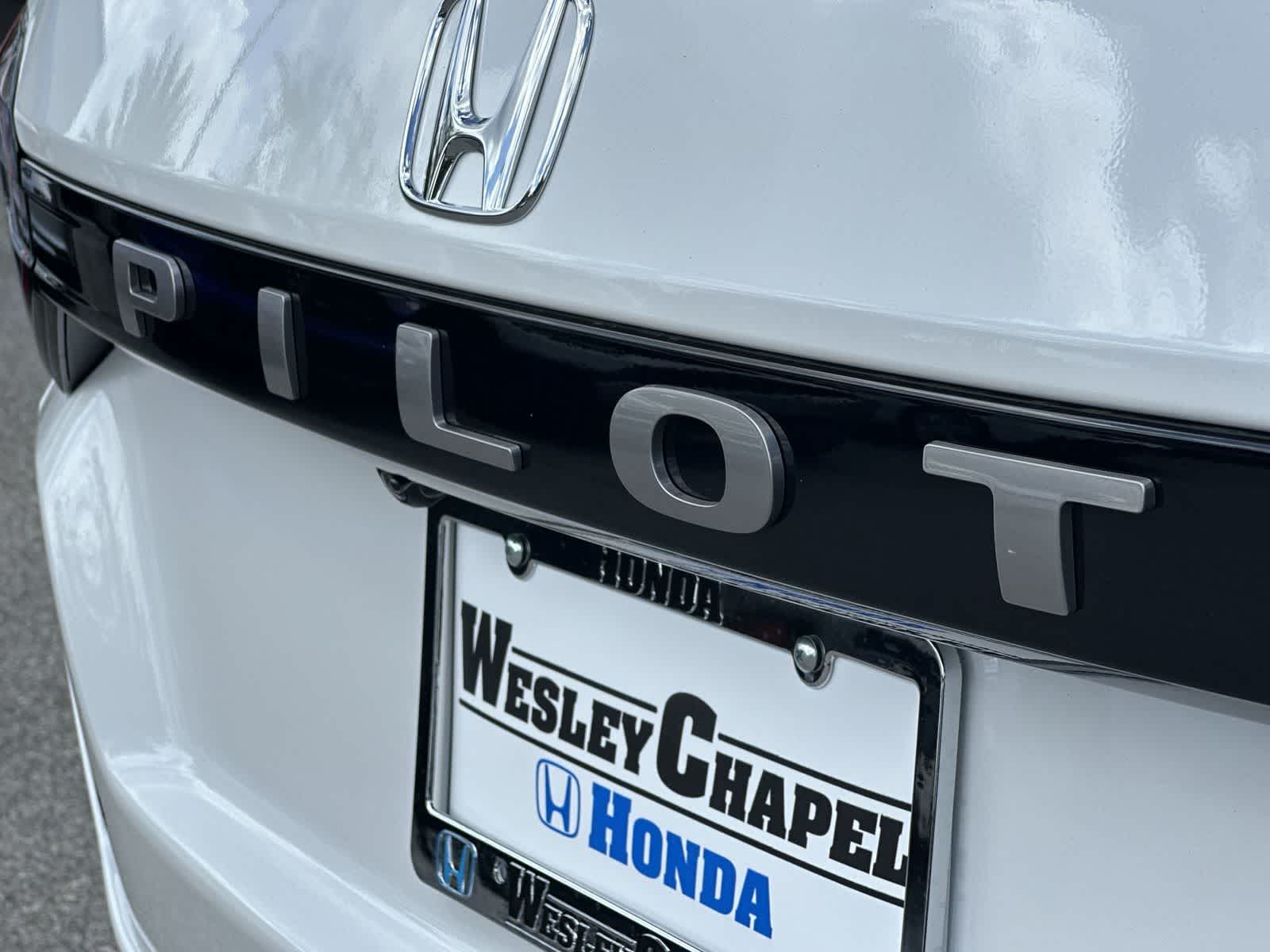 Thumbnail: 2026 Honda Pilot - 11