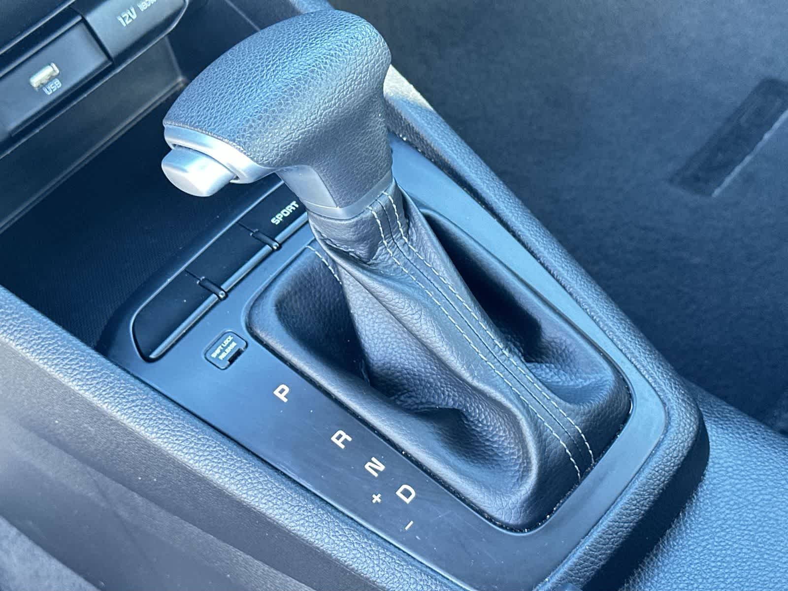 Thumbnail: 2021 Kia Rio - 19