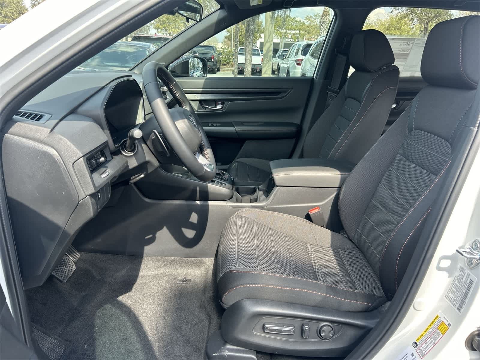 2025 Honda CR-V Sport 14