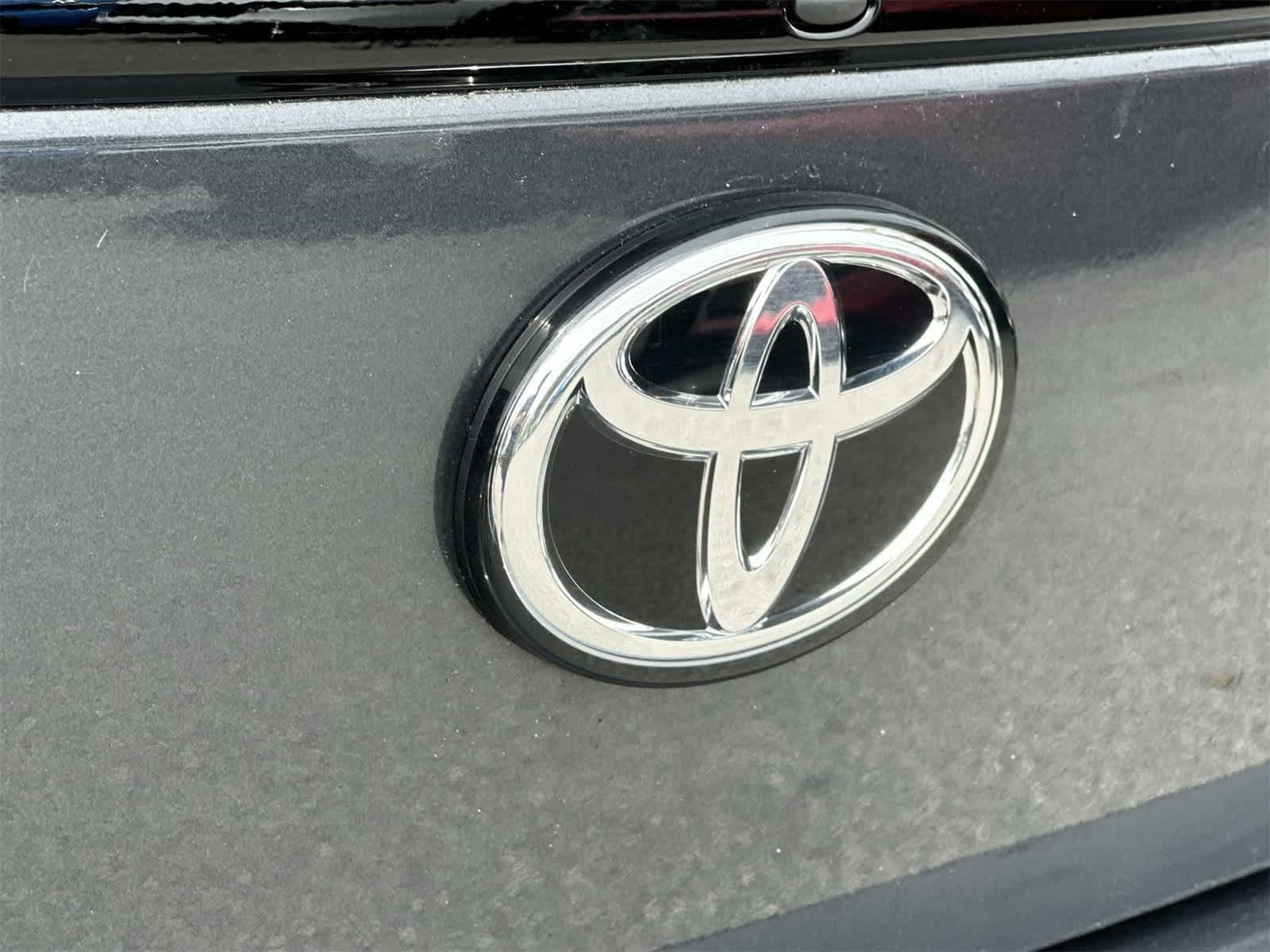 Thumbnail: 2023 Toyota GR86 - 10