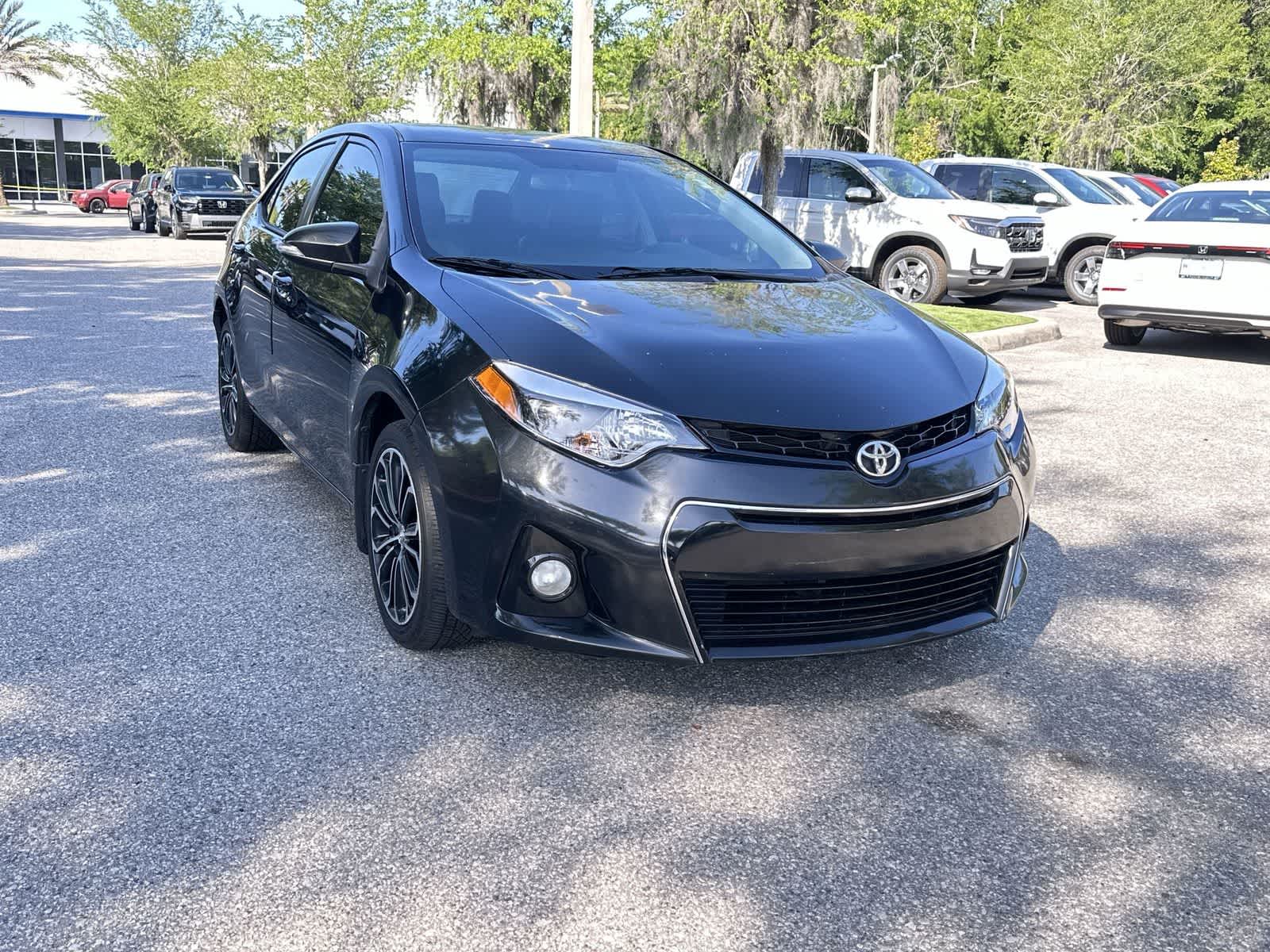 Thumbnail: 2016 Toyota Corolla - 8