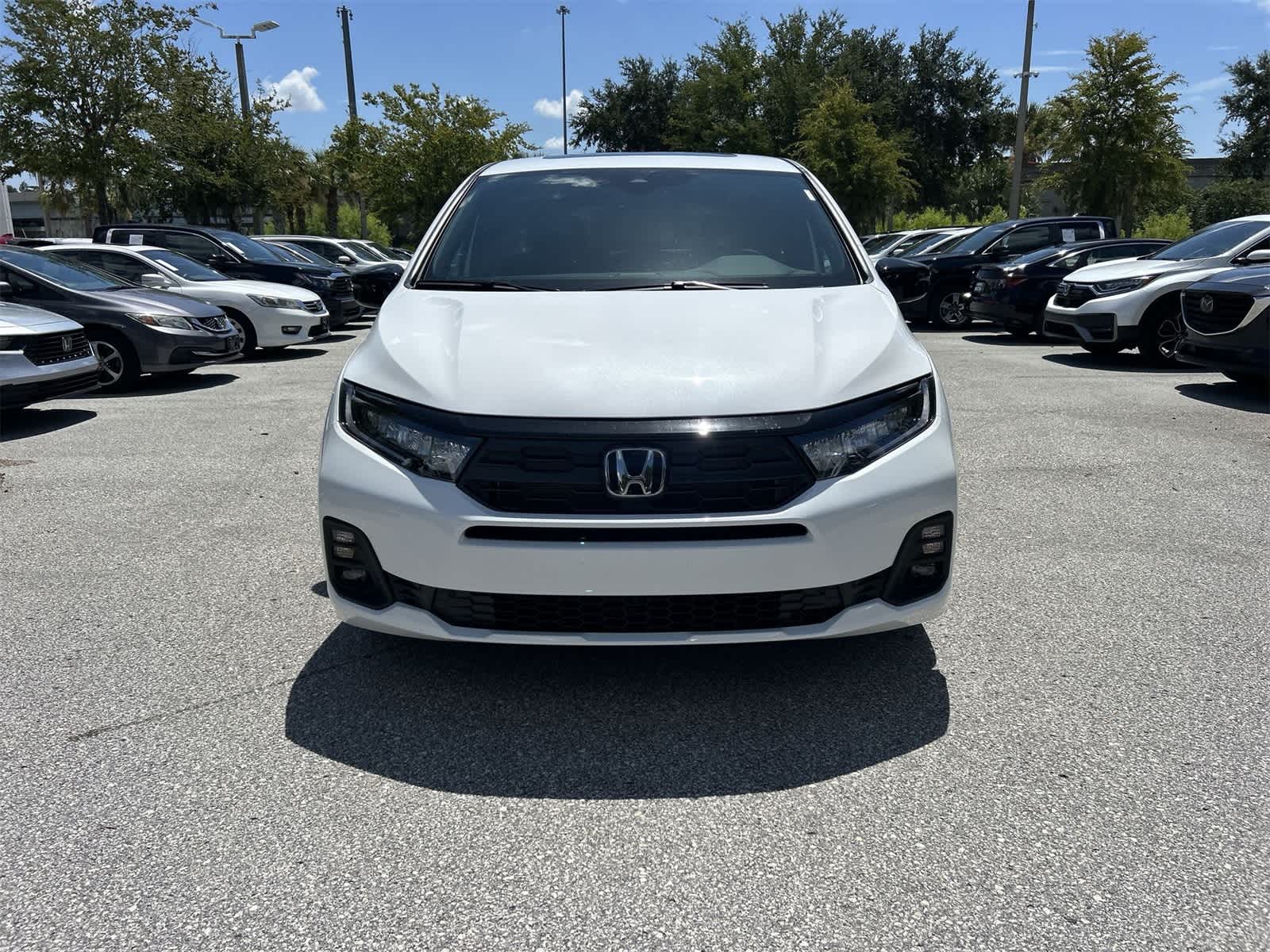 Thumbnail: 2026 Honda Odyssey - 9