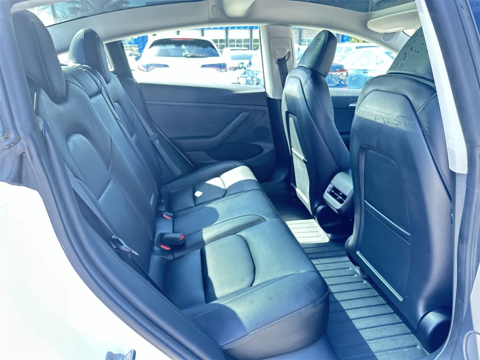 Thumbnail: 2023 Tesla Model 3 - 16