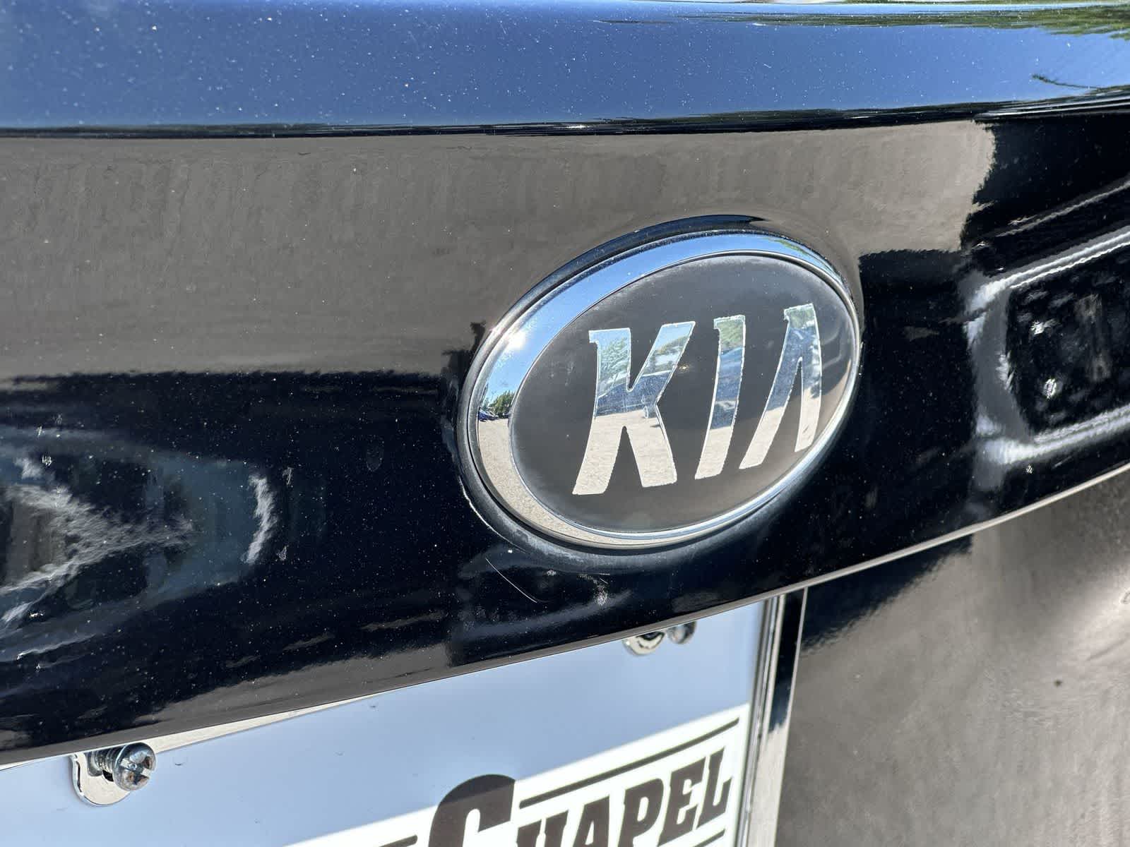 Thumbnail: 2017 Kia Forte - 9