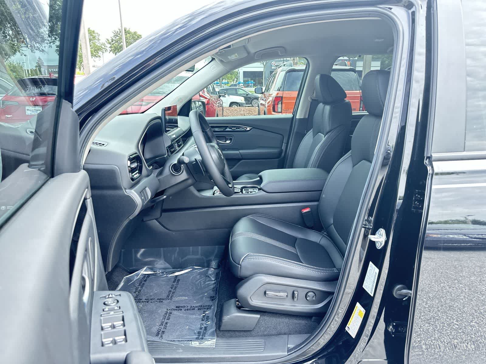 Thumbnail: 2026 Honda Pilot - 2