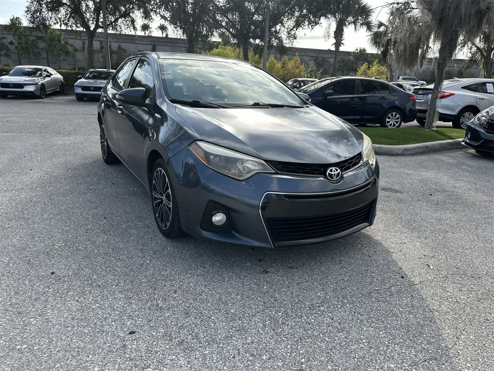 Thumbnail: 2015 Toyota Corolla - 8