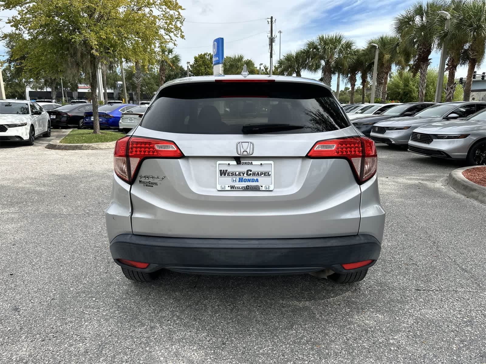 Thumbnail: 2016 Honda HR-V - 5