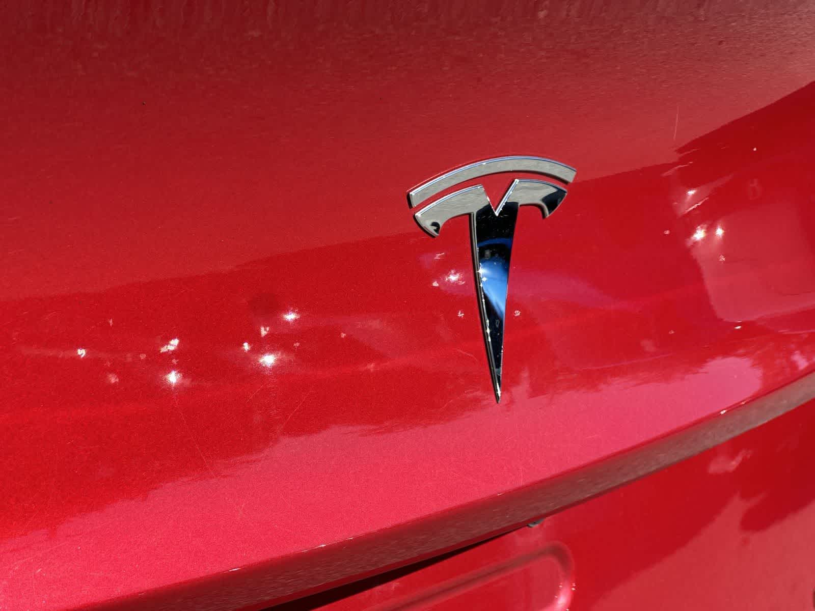 Thumbnail: 2018 Tesla Model 3 - 9