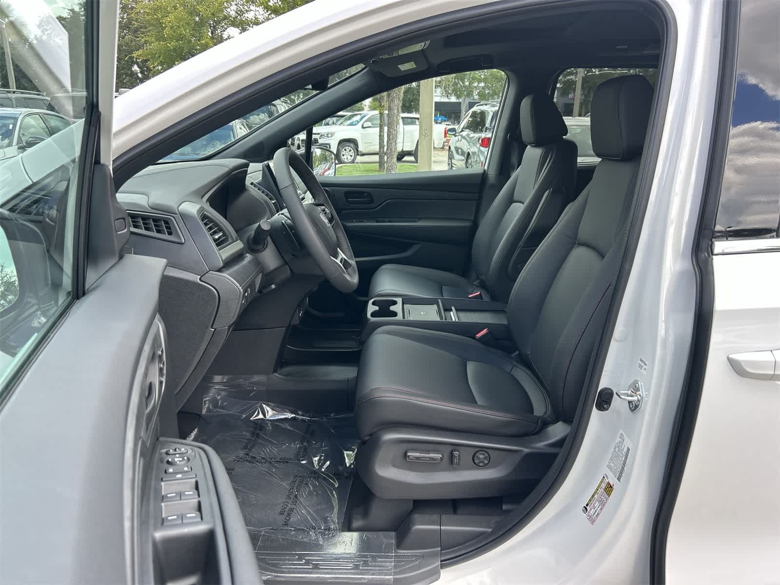 Thumbnail: 2026 Honda Odyssey - 2
