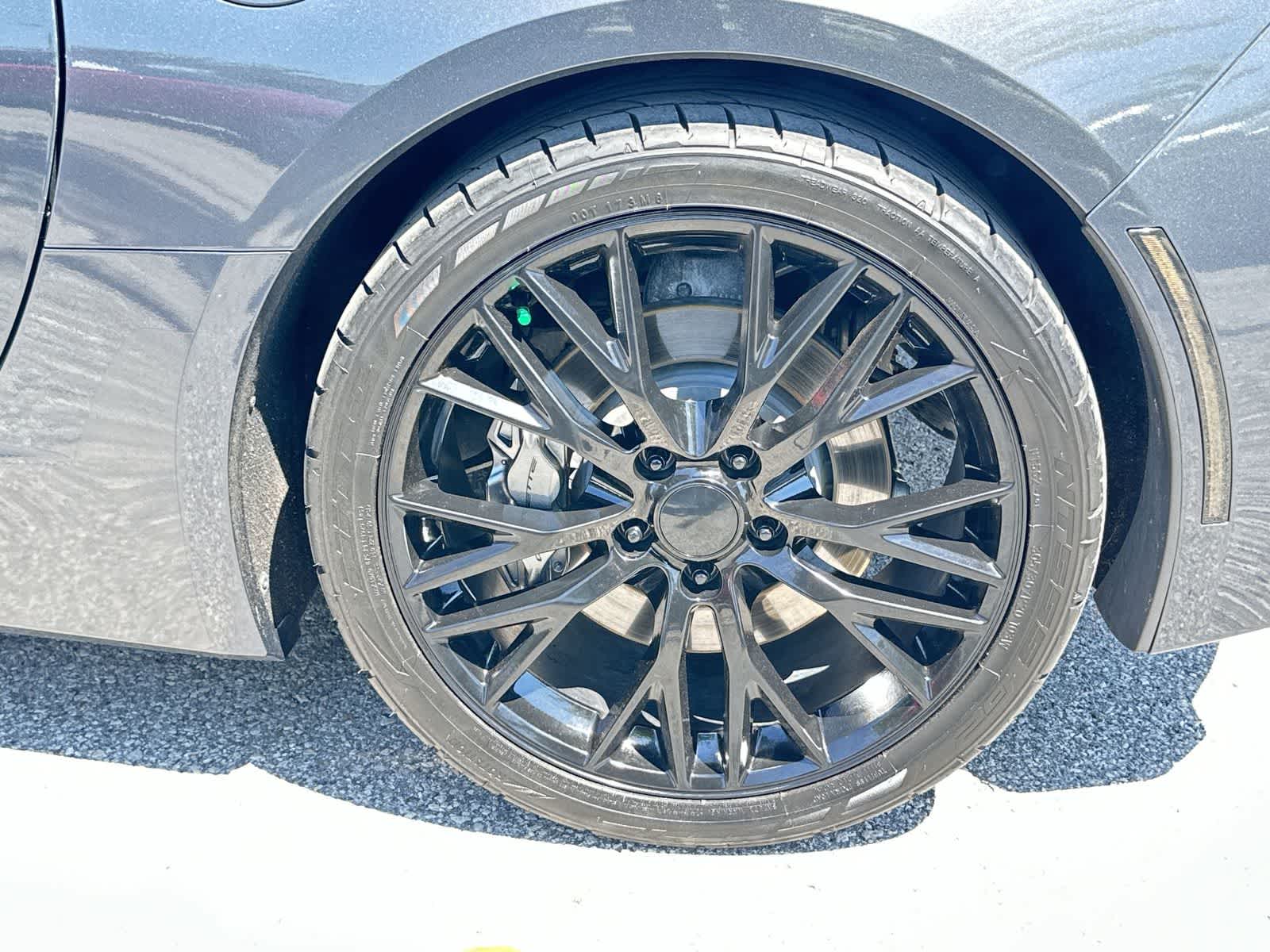 Thumbnail: 2014 Chevrolet Corvette - 12