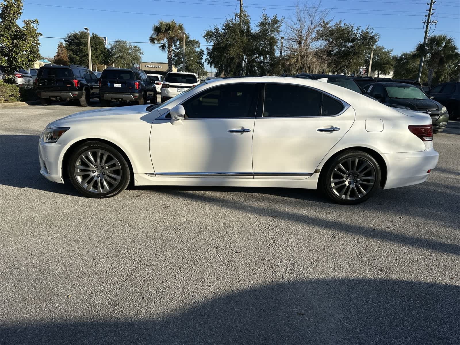 Thumbnail: 2014 Lexus LS - 3